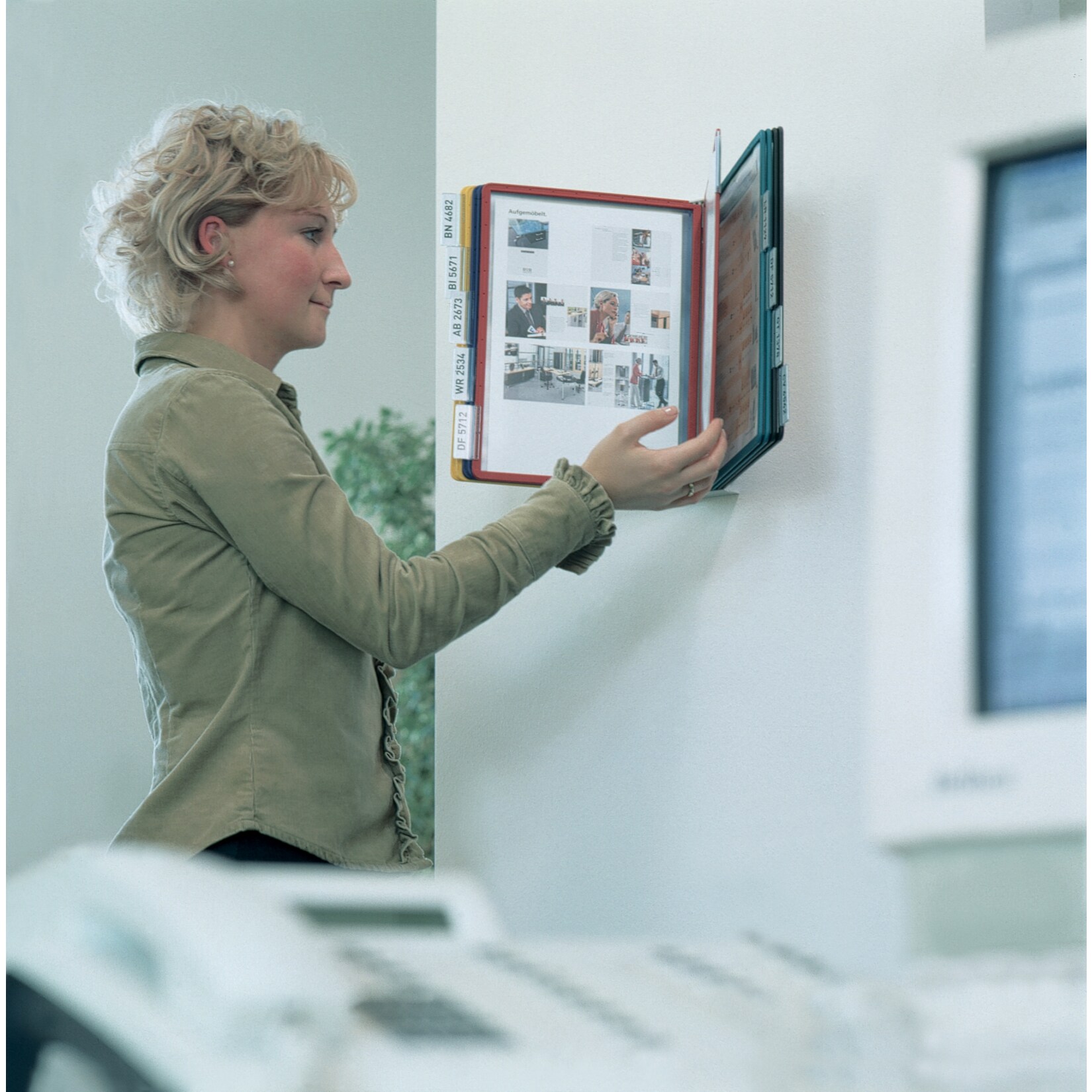 Wandhalter VARIO® WALL 10 | 04005546502571