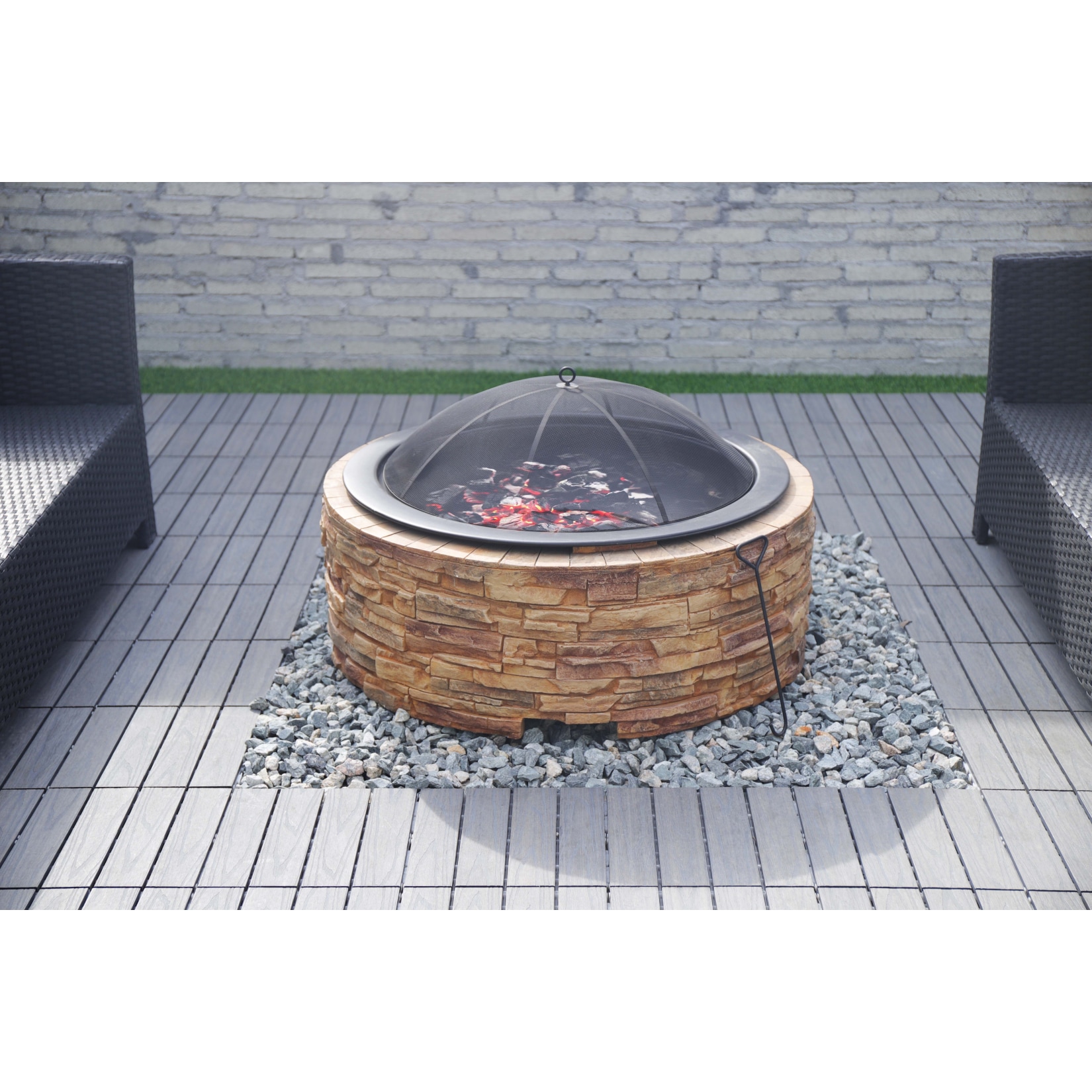 Westmann Feuerstelle Steinoptik mit Abfanggitter - Bild 1