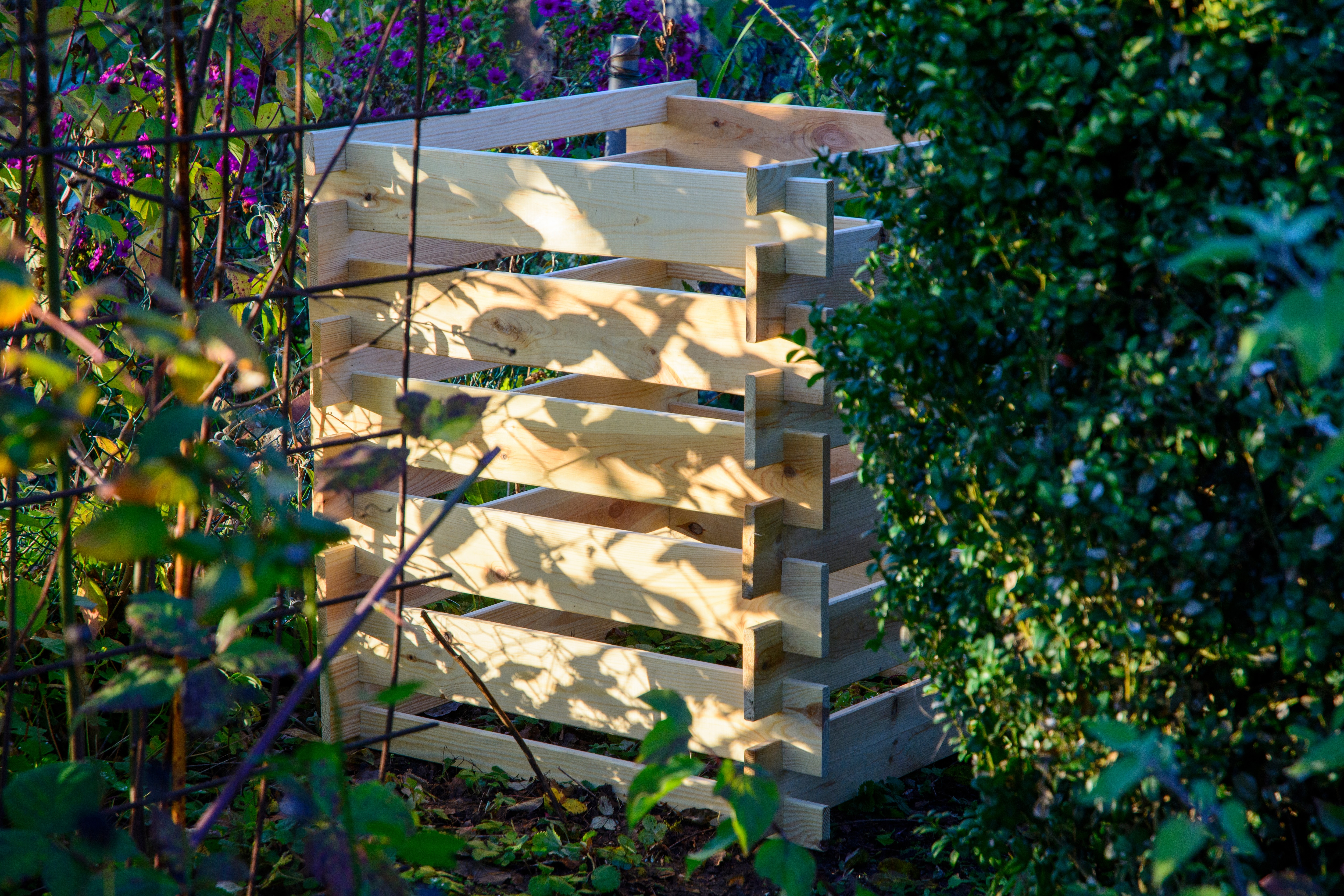 Dobar® Green Label Composteur En Bois Lärchi | Bac à Compost Carré 420 L | Kit De Construction En Bois Massif Avec Système D'emboîtement | Composteur De Jardin Durable | 79 X