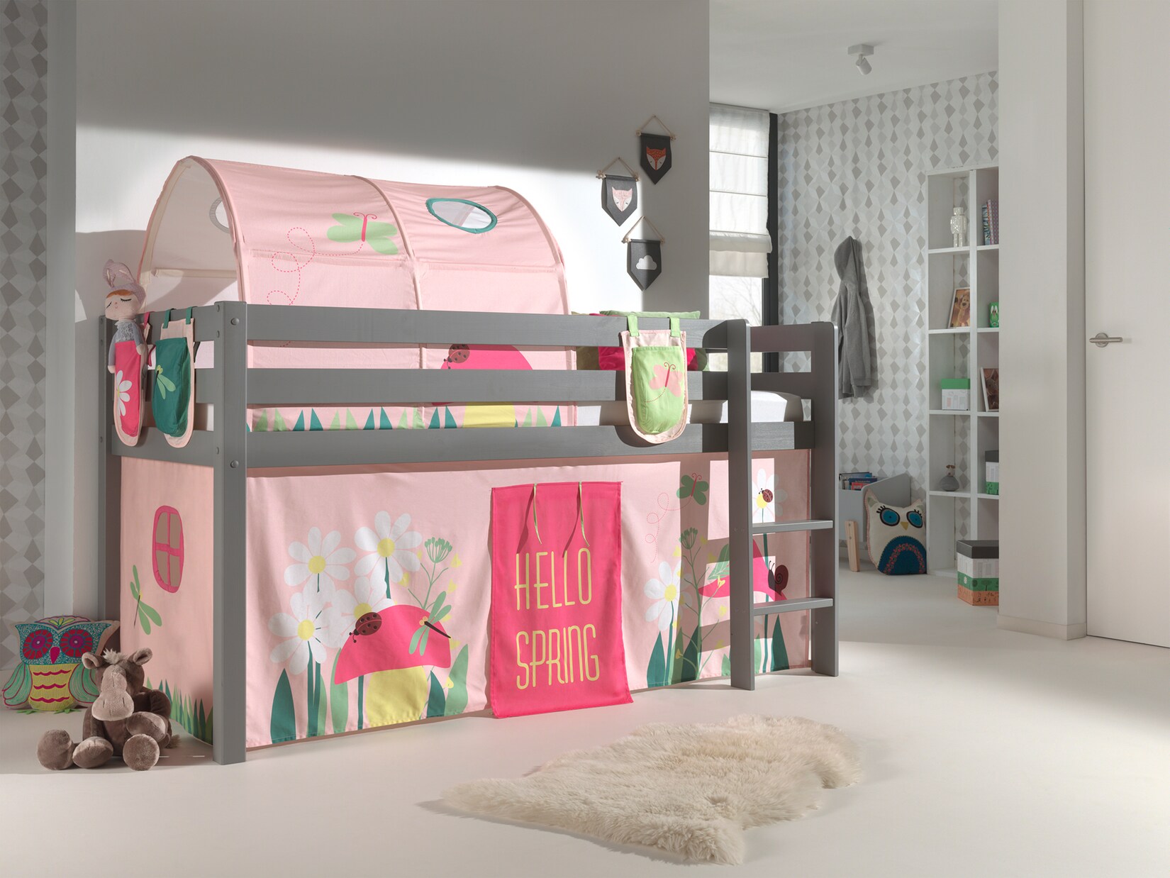Spielbett Pino mit Textilset Vorhang, Tunnel und 3 Taschen versch. Designs | 05420070234528