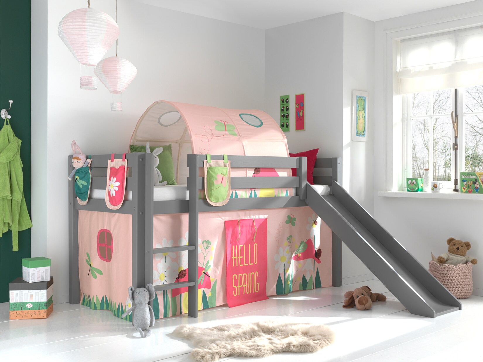 Spielbett Pino inkl. Rutsche mit Textilset Vorhang, Tunnel und 3 Taschen versch. Designs