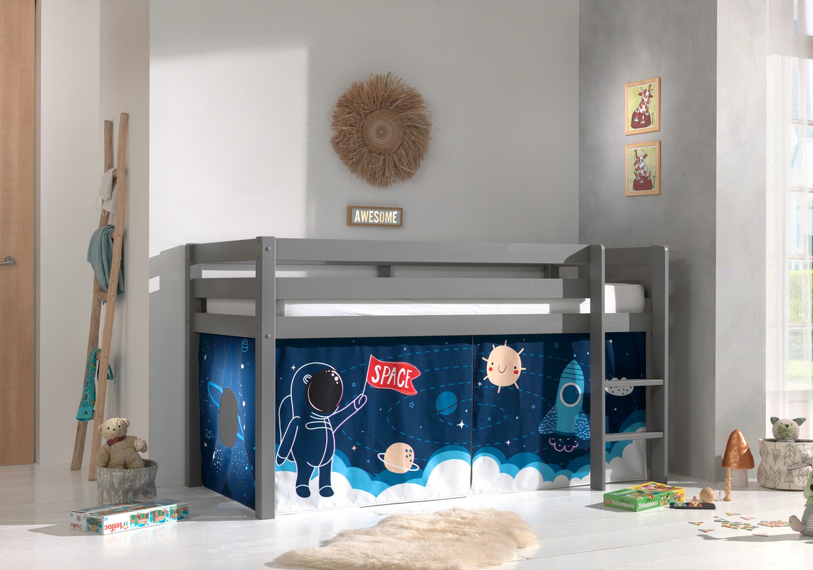 Halbhohes Bett PINO, mit Textilset „Space Shuttle“, Ausf. Kiefer massiv versch. Farben | 05420070236515