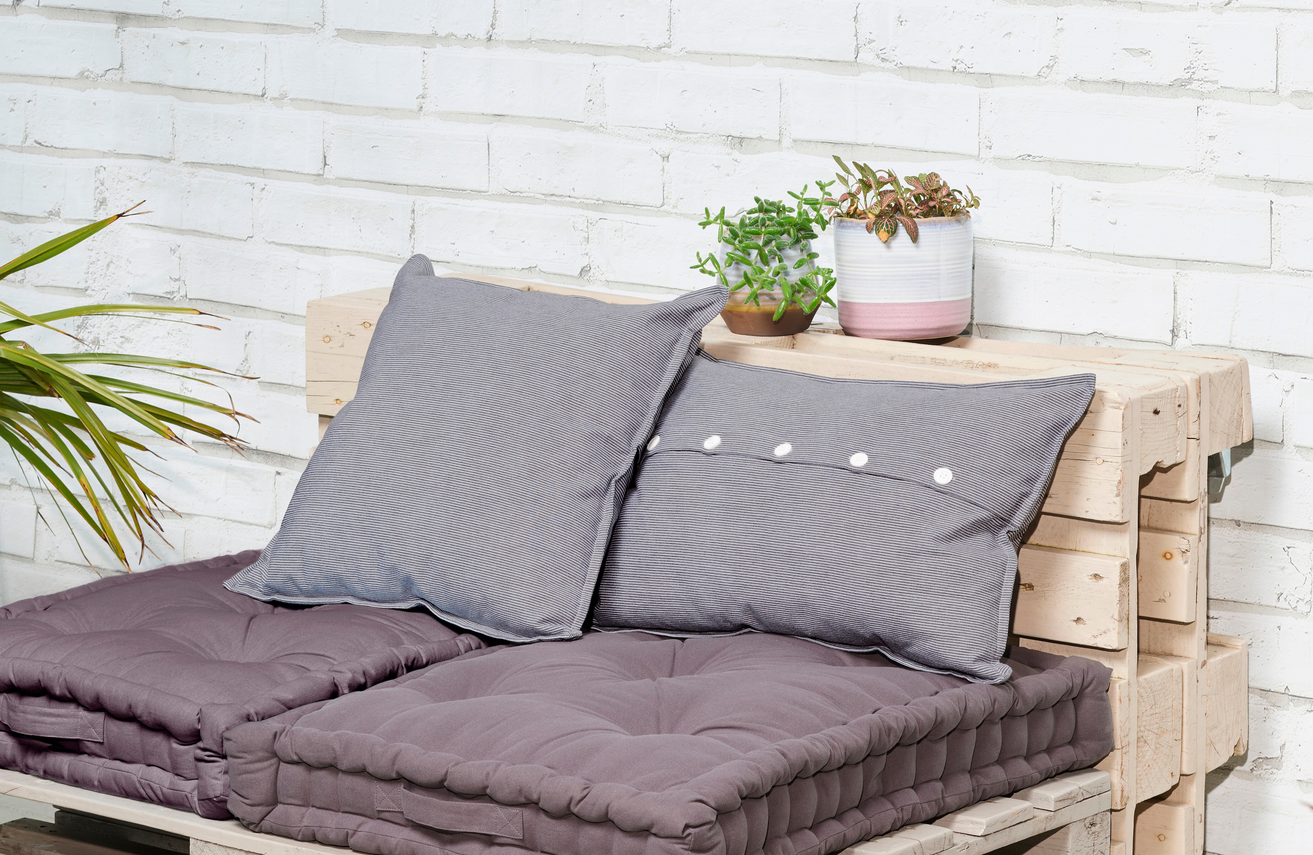 Dekor Dekokissen - Magnet - ca. 50x50cm - versch. Designs & Gr&ouml;&szlig;en - Bild 1