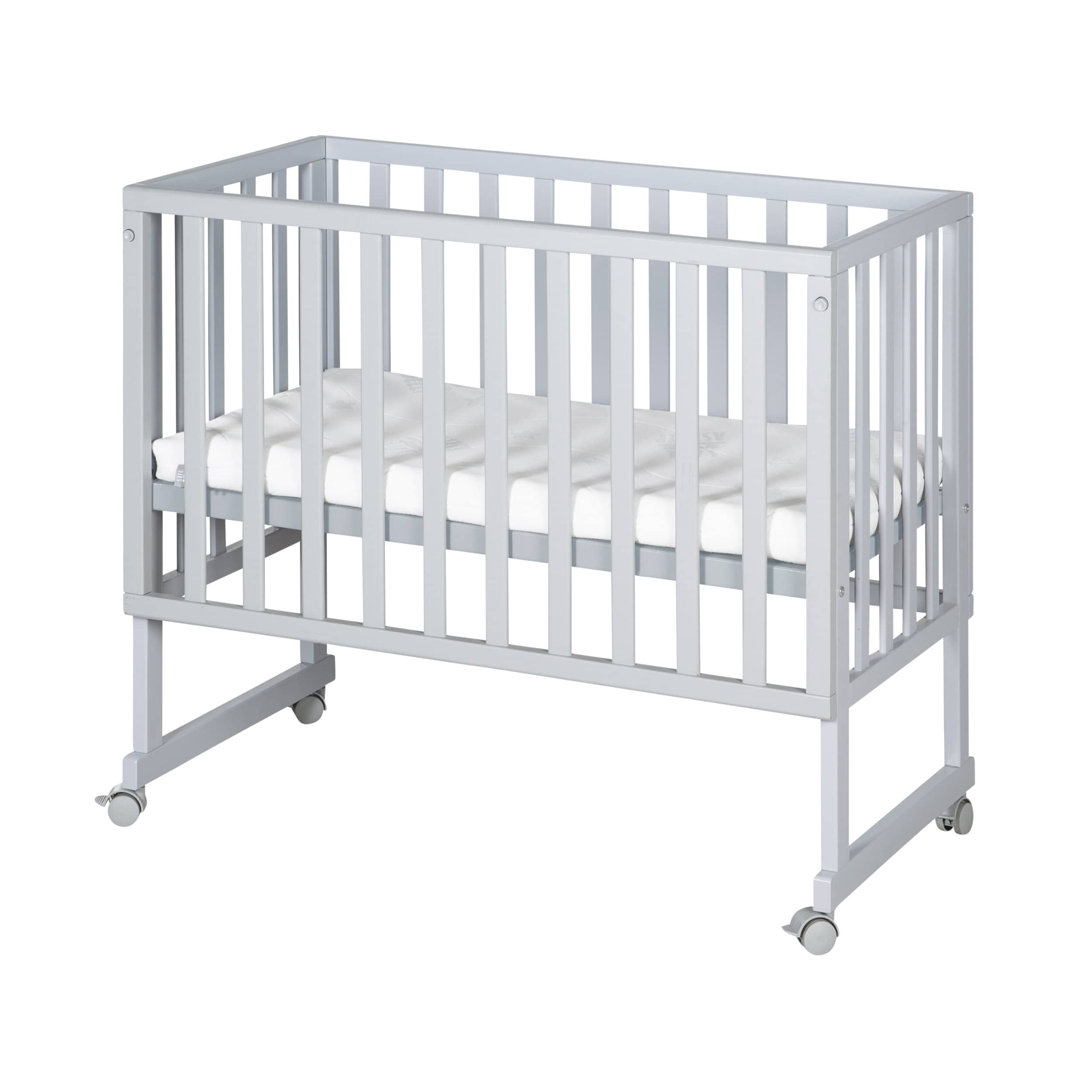 Stuben- & Beistellbett 3in1 mit Barriere + Matratze, f&uuml;r alle Elternbetth&ouml;hen, Holz taupe lackiert - Bild 1