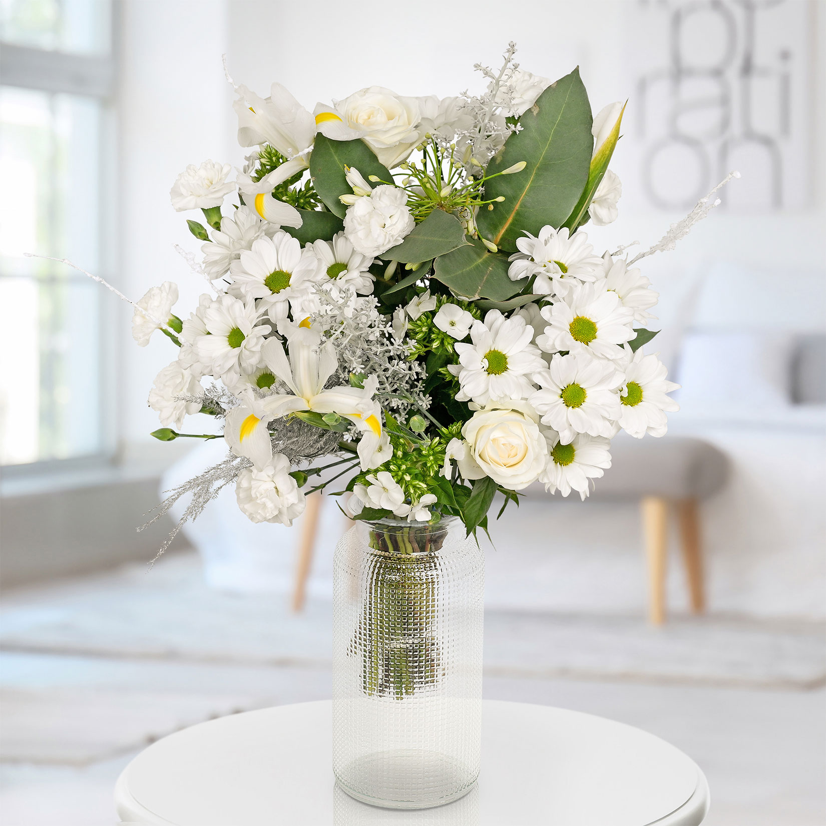 Blumenstrau&szlig; Klassiker mit Vase, verschiedene Gr&ouml;&szlig;en - Bild 1