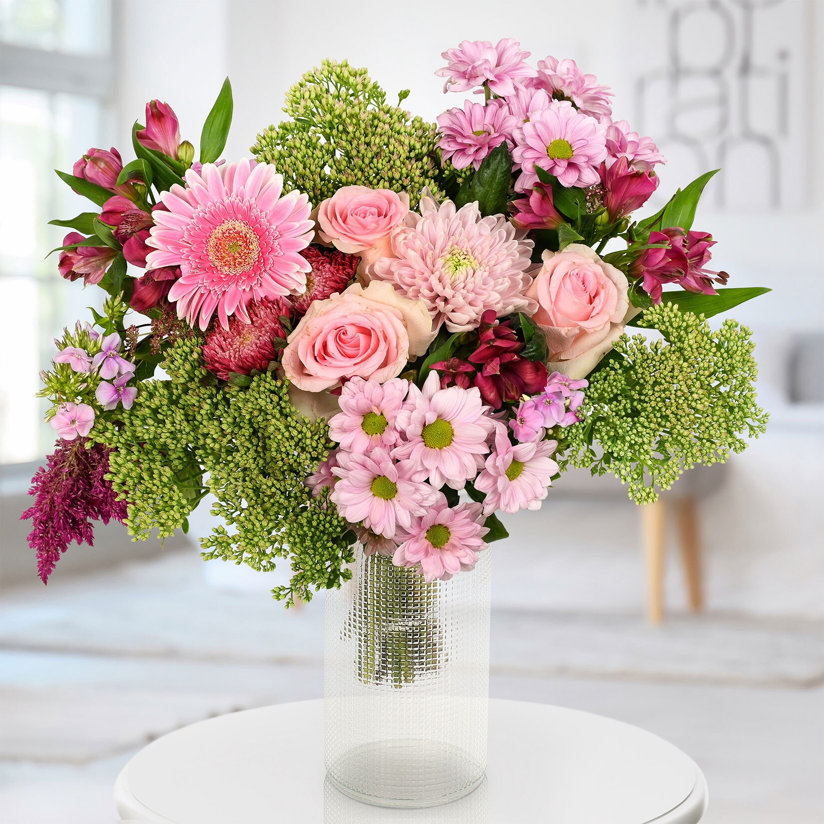 Blumenstrauß Klassiker mit Vase, verschiedene Größen