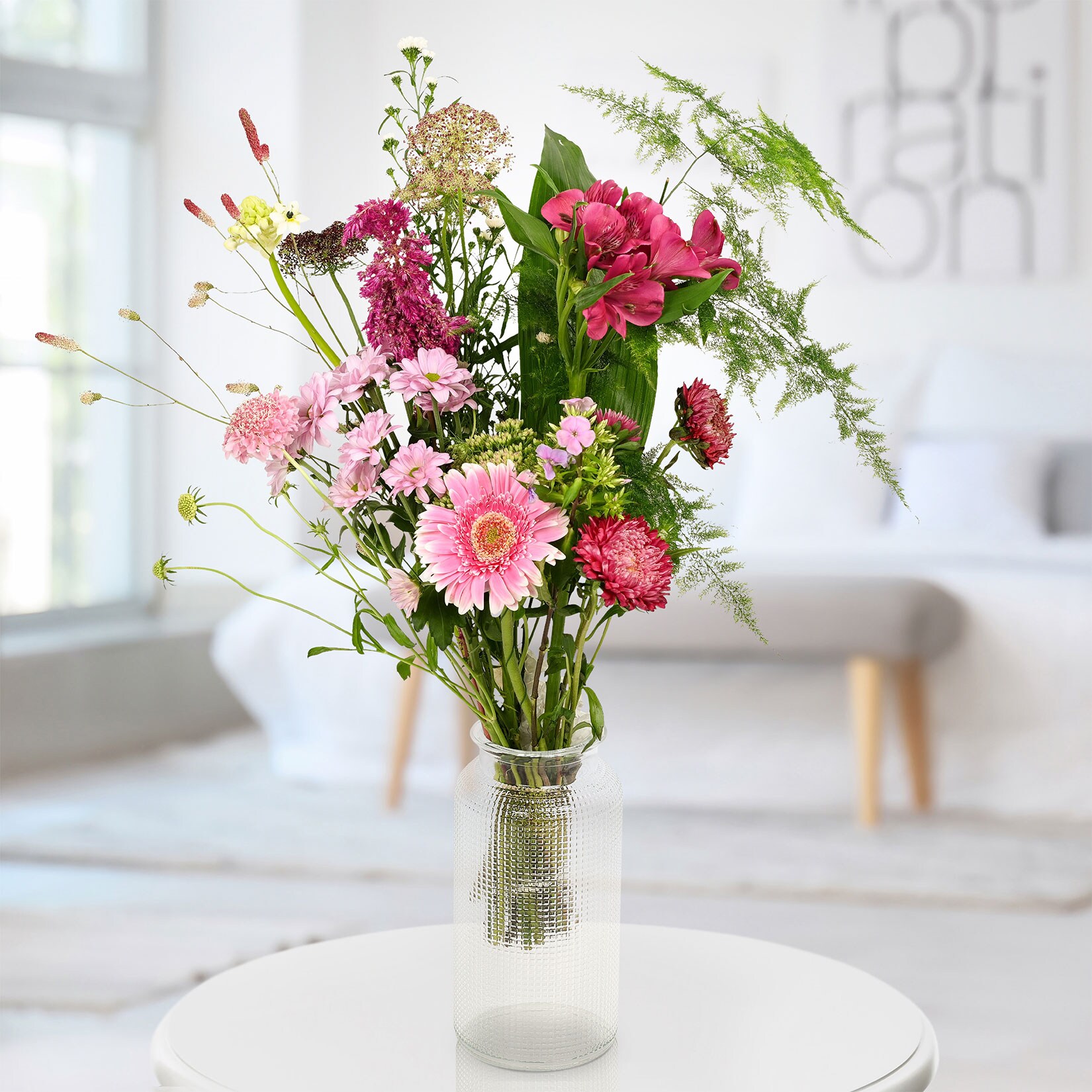 Blumenstrauß Feldstrauß mit Vase, verschiedene Größen