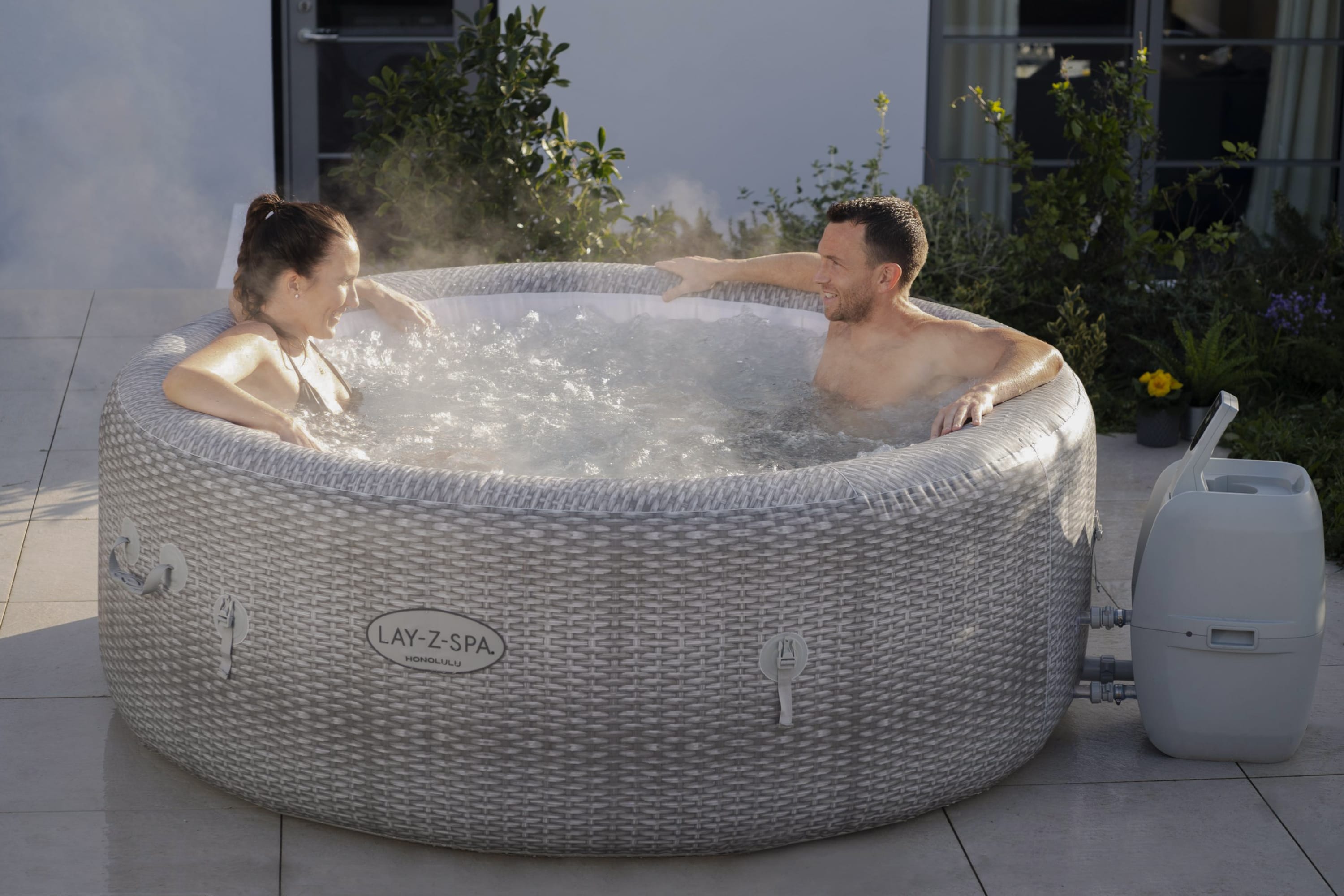 Bestway&reg; LAY-Z-SPA&reg; Whirlpool Honolulu AirJet&trade; &Oslash; 196 x 71 cm, rund - Bild 1
