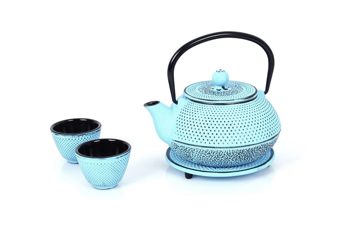 Teeservice aus Gusseisen hellblau 0,8L
