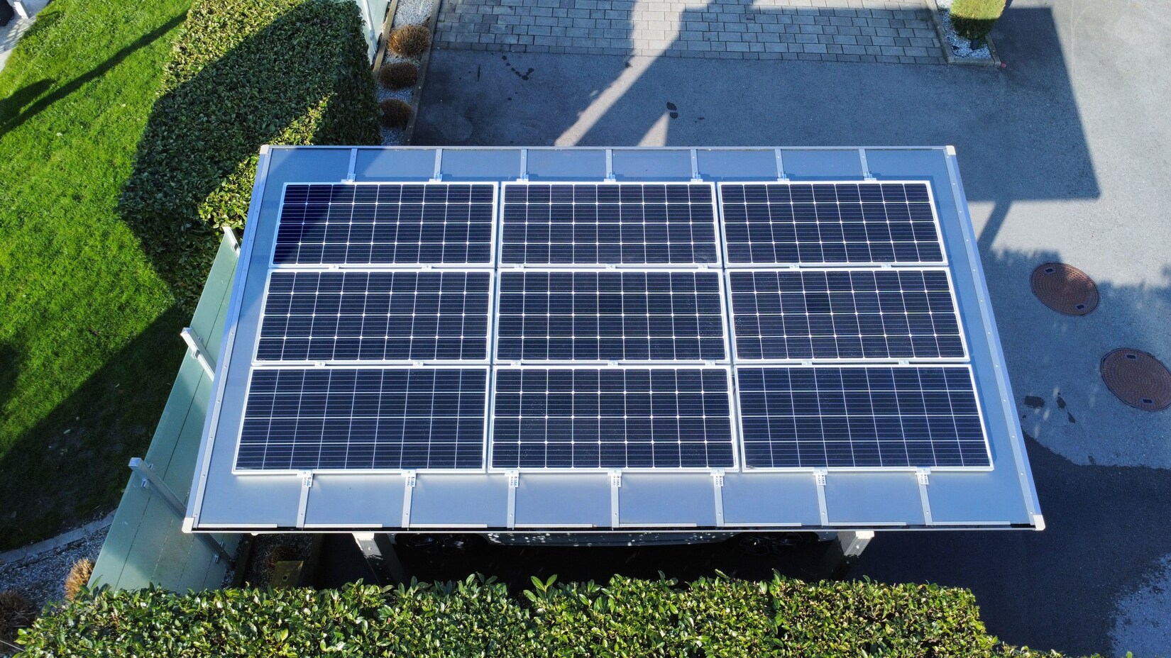 Solar-Carport Linea Typ 80, Edelstahl-Look - Sonderlänge