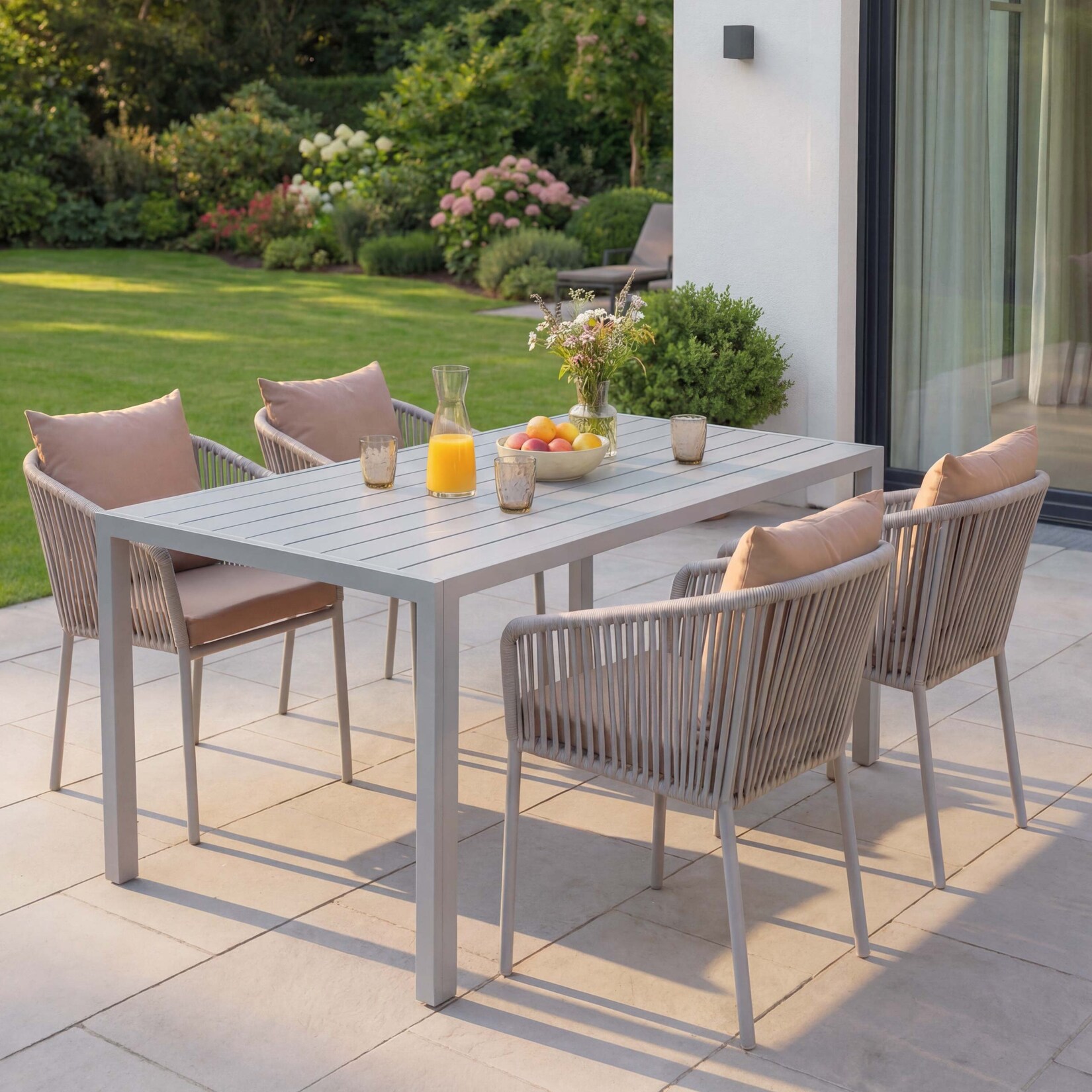 Gartengarnitur MCW-N41, Tisch+4xStuhl, wetterfest Alu 140x80cm, Seilgeflecht Rope ~ grau Kissen taupe