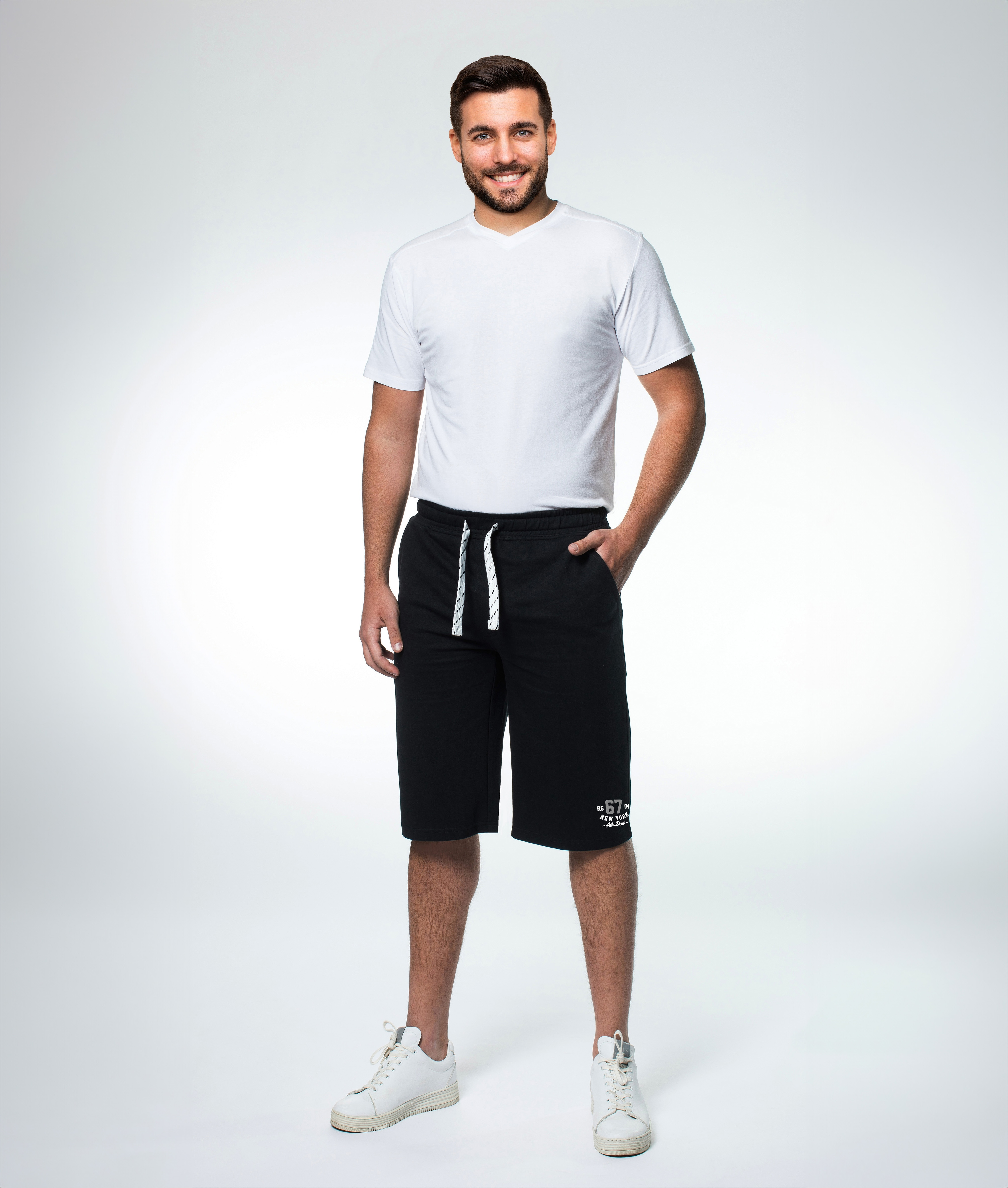 Herren Freizeitshorts schwarz - Gr. M - Bild 1