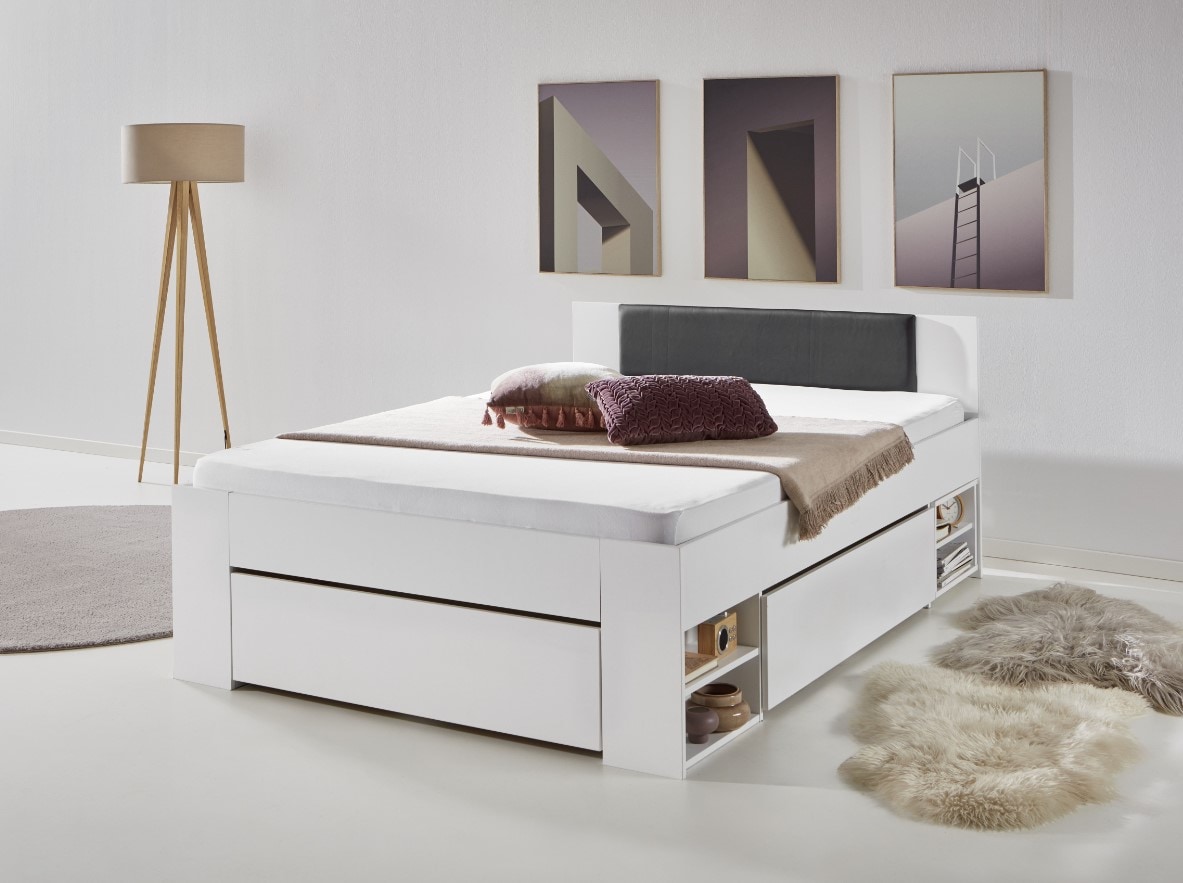 Stauraumbett Stefan 140x200cm, 3 Schubladen, 2 Nako auf Rollen, Kopfteil m. Kunstleder schwarz, Ausf. Dekor wei&szlig; - Bild 1