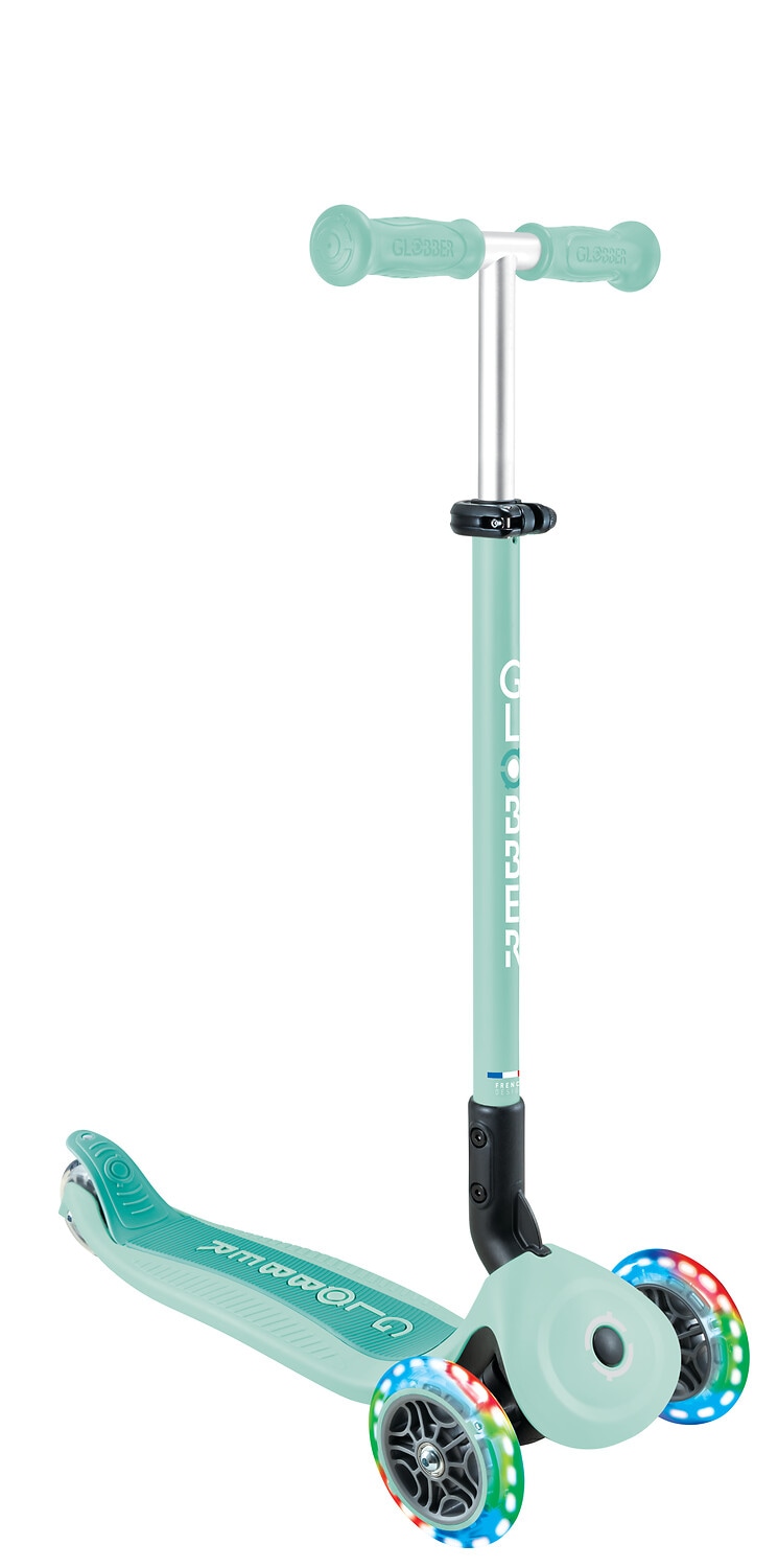 GLOBBER GO-UP ACTIVE LIGHTS &ndash; 3 in 1 Dreirad, Laufrad und Scooter, 120/80 mm, 3-r&auml;drig, h&ouml;henverstellbar, mint - Bild 1