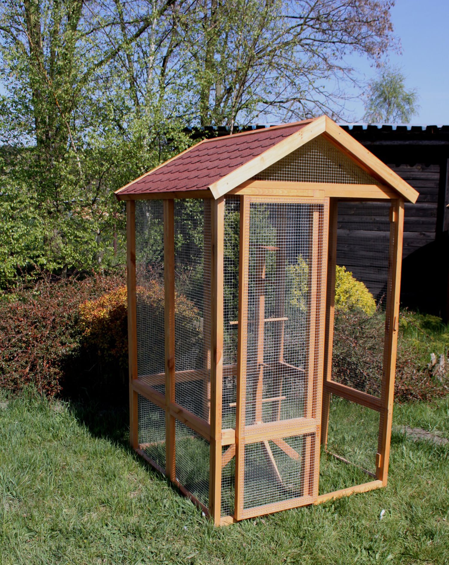 Promadino Voliere XXL mit roten Schindeln - Bild 1