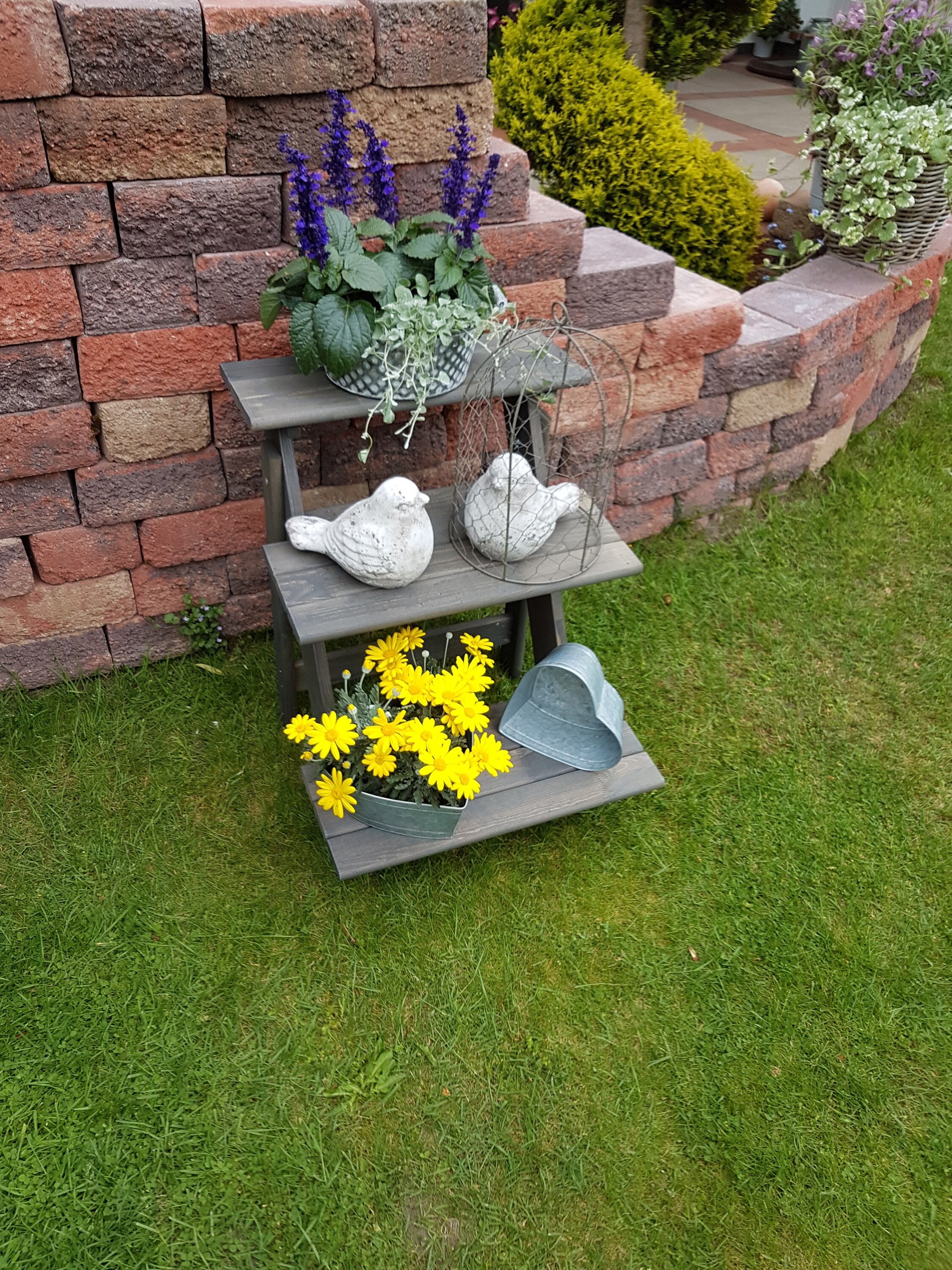 Promadino Blumentreppe klein, grau - Bild 1