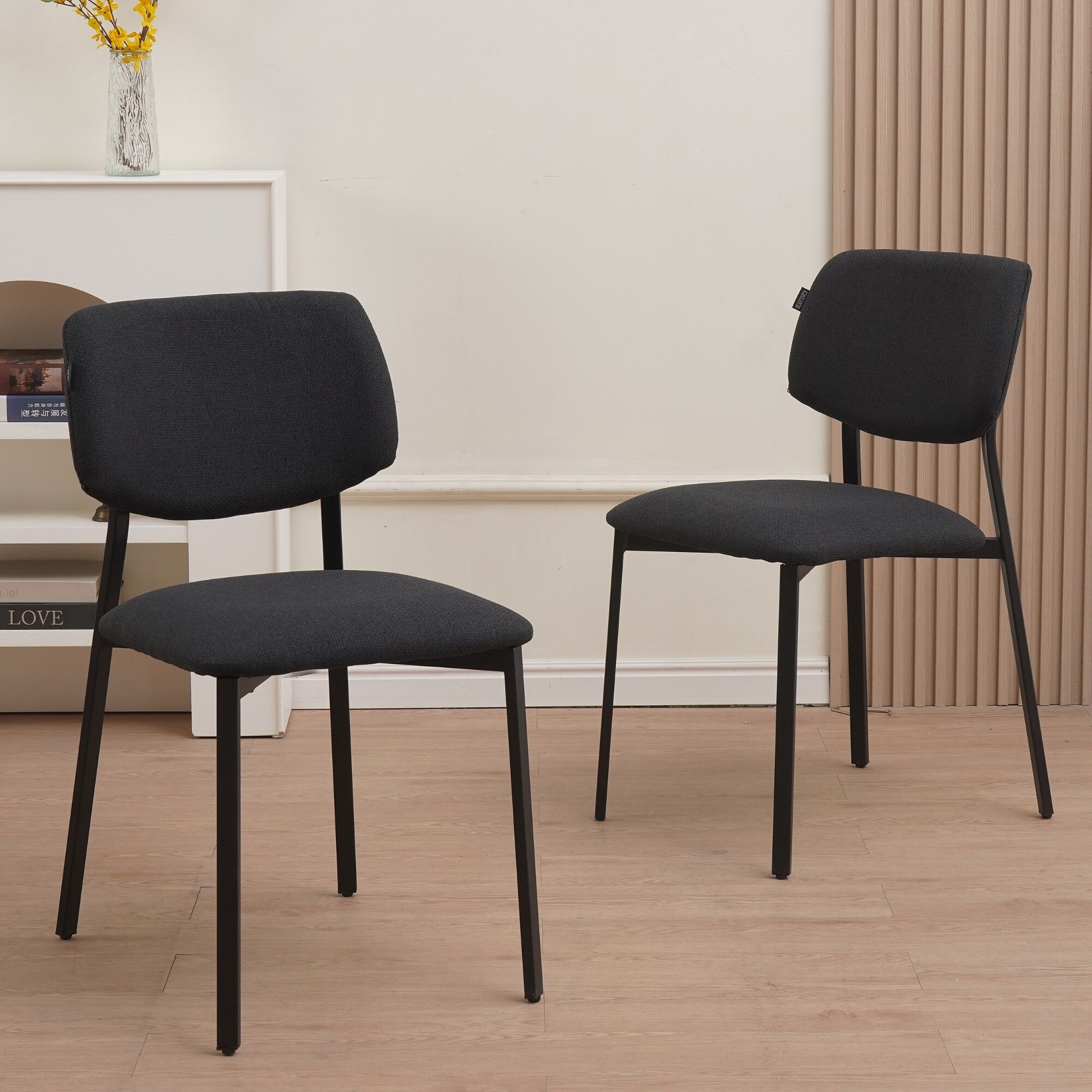 Ravino Designerstuhl A21, Esszimmerstuhl mit Stoff Bezug und Dicker Polsterung, 4er Set Schwarz, belastbar mit 110Kg, Polsterstuhl - Moderner K&uuml;chenstuhl, Stuhl Esszimmer oder Esstisch Stuhl - Bild 1