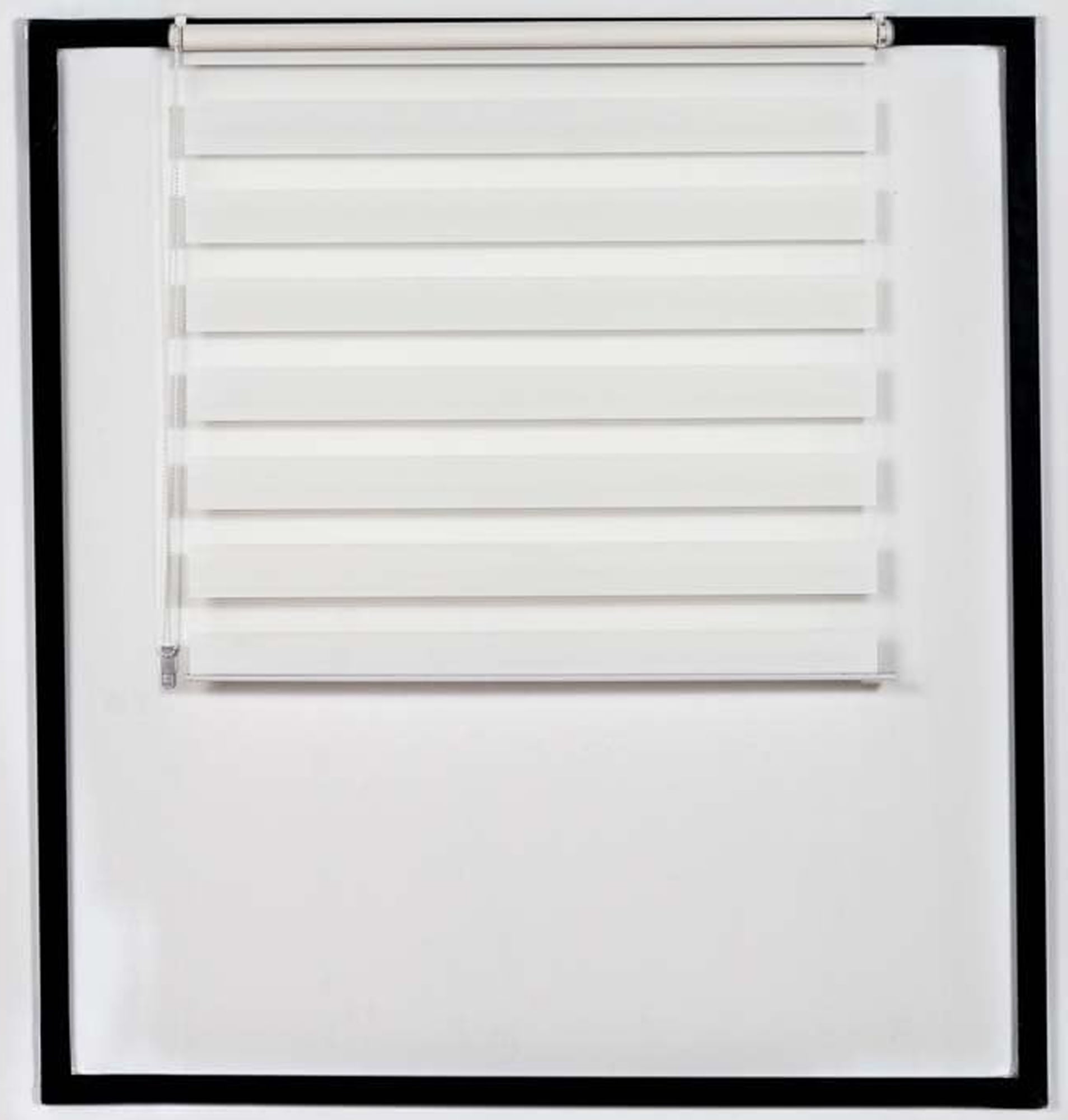 CLP Doppelrollo mit Klemmfix Fixierung ohne Bohren I Duo Fenster-Rollo mit Klemmtr&auml;ger in verschiedenen Farben und Gr&ouml;&szlig;en - Bild 1