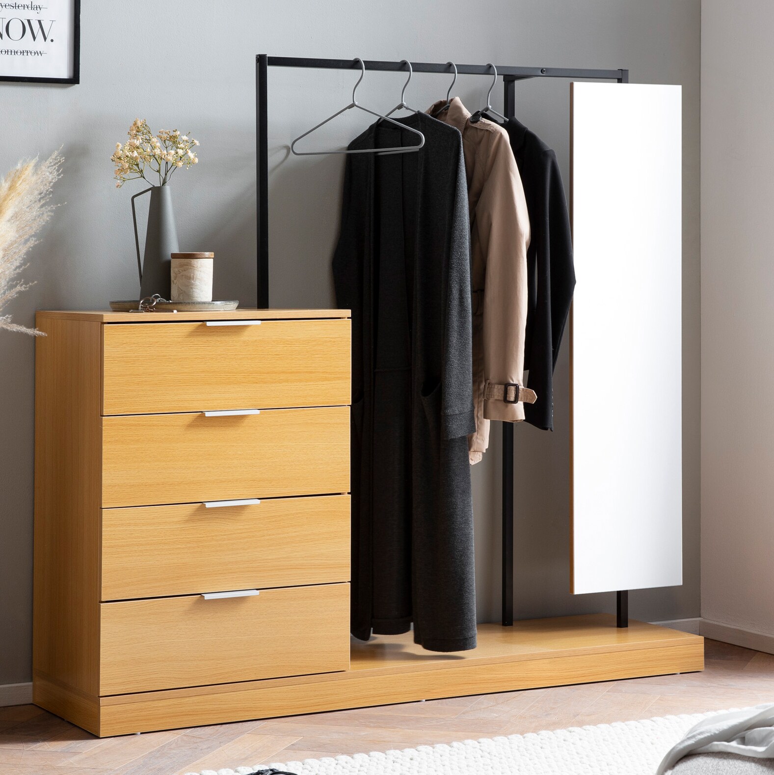 Garderobe FineBuy Kleiderschrank Eiche 145 cm Schubläden Spiegel Kleiderstange | 04251757720512