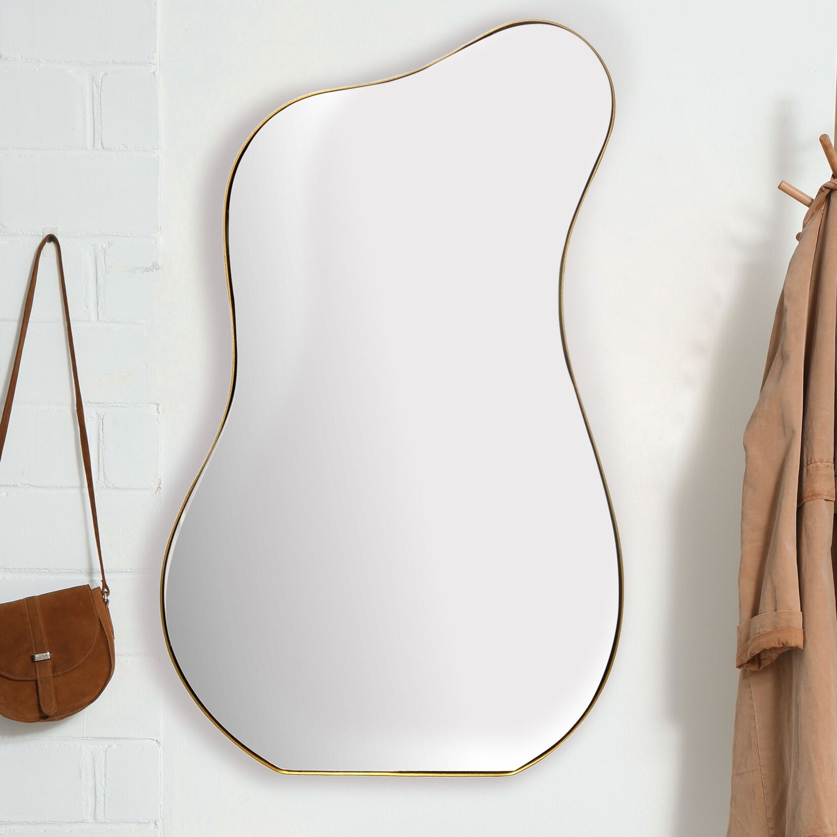 Design Wandspiegel organische Form 100 cm moderner Spiegel asymmetrisch gold | 04251757722820