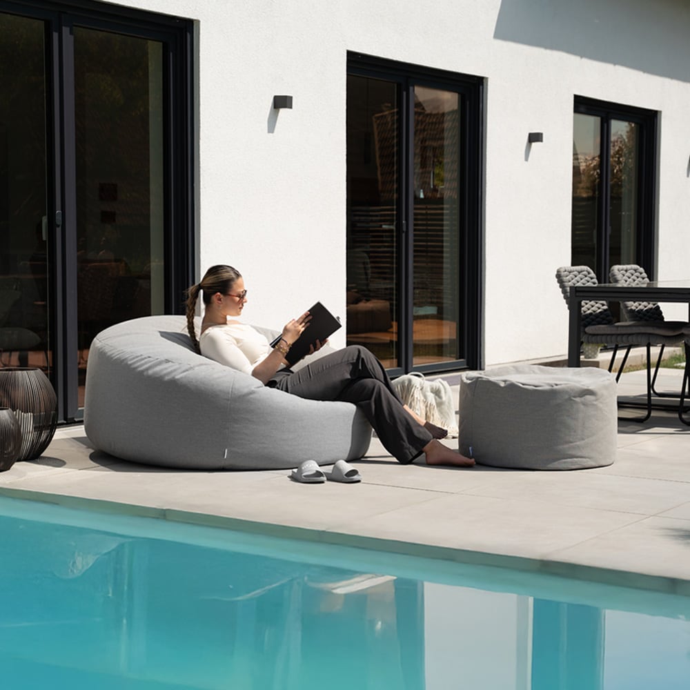 HOME DELUXE XXL Outdoor Sitzsack CLOUD Hocker - Hellgrau - Bild 1