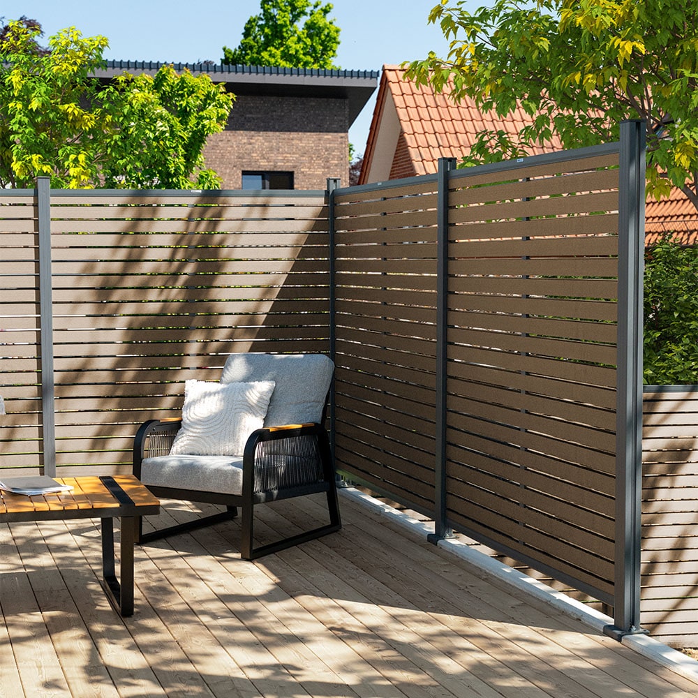 HOME DELUXE WPC Sichtschutzzaun ALIRA Teak - 4 x Element + 5 x Pfosten - Bild 1