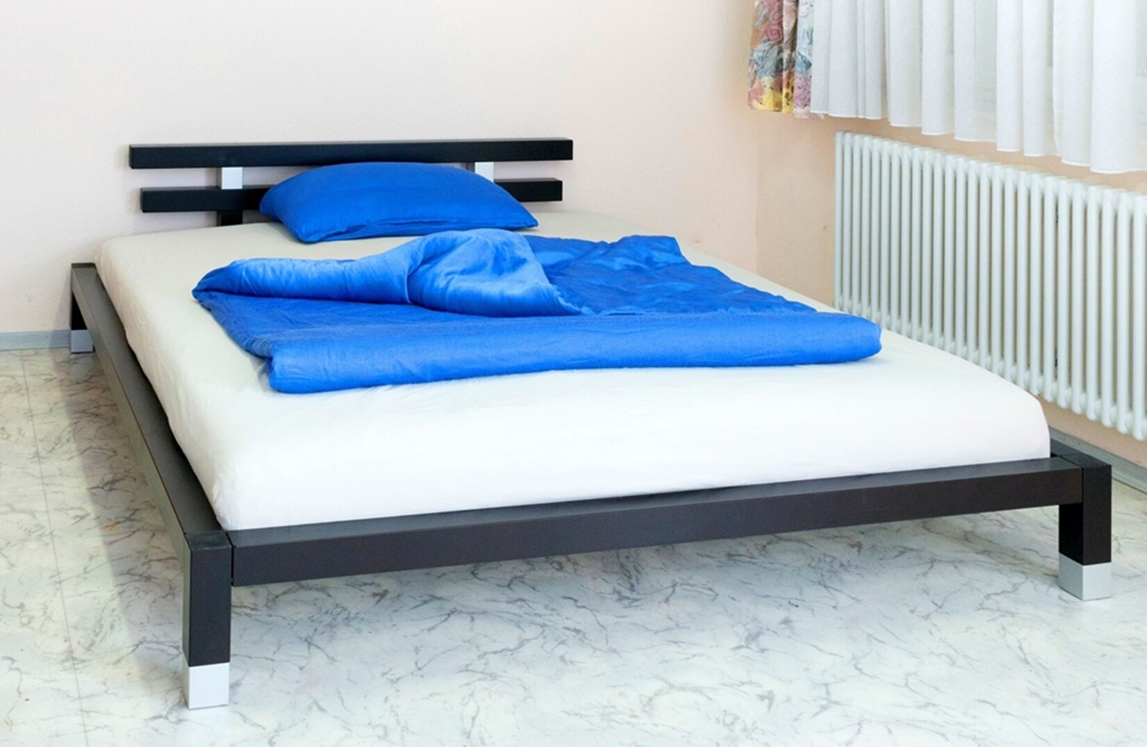 Vaja Möbel Futonbett Tokio