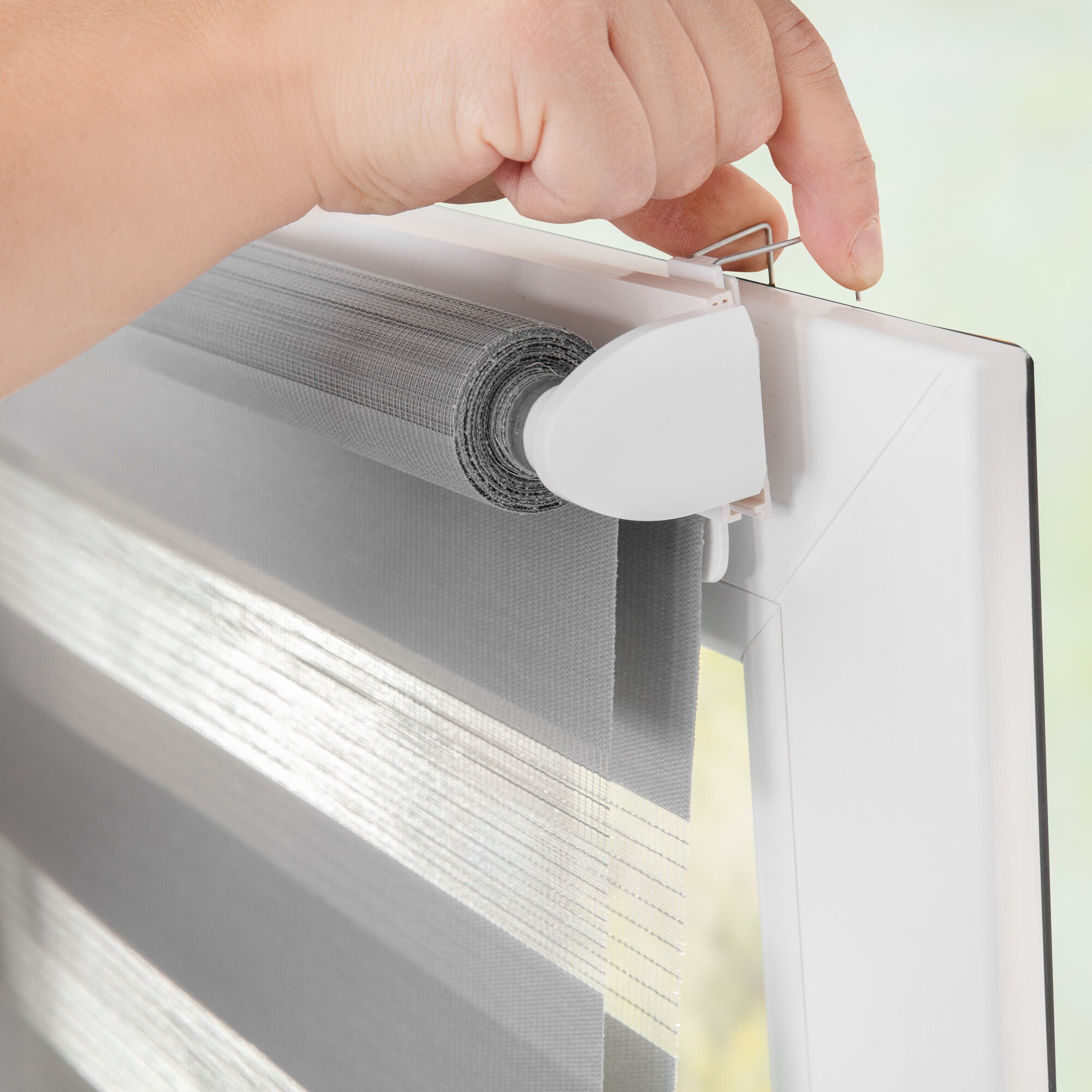 Lichtblick Klemmtr&auml;ger Klemmfix mit Klammer f&uuml;r Doppelrollo und Rollo - Bild 1