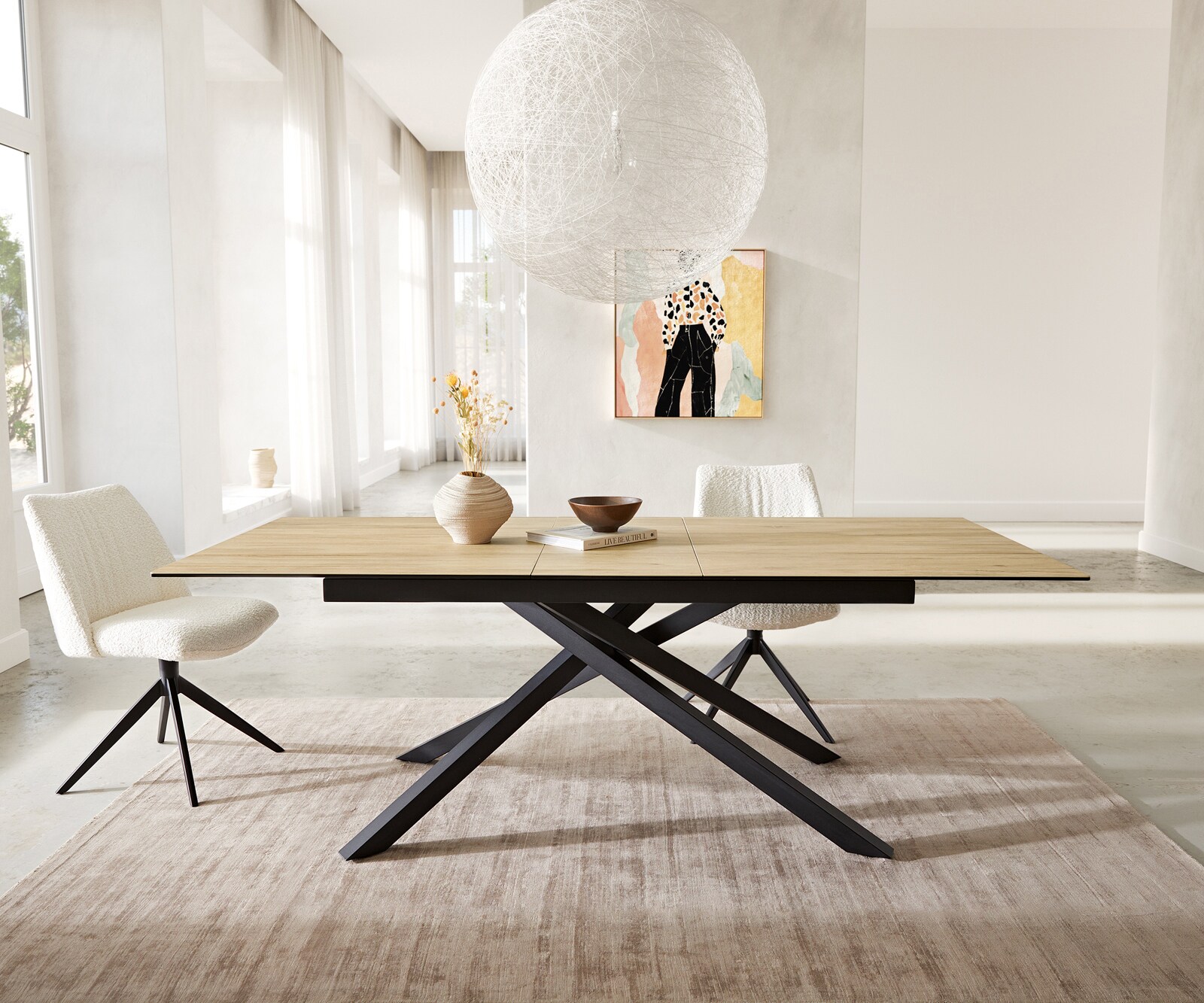 Esszimmertisch Edge Keramik Laminam® Sabbia Eichefarbig 180-220×100 Kreuzgestell Rechteck Schwarz ausziehbar | 04255644983523