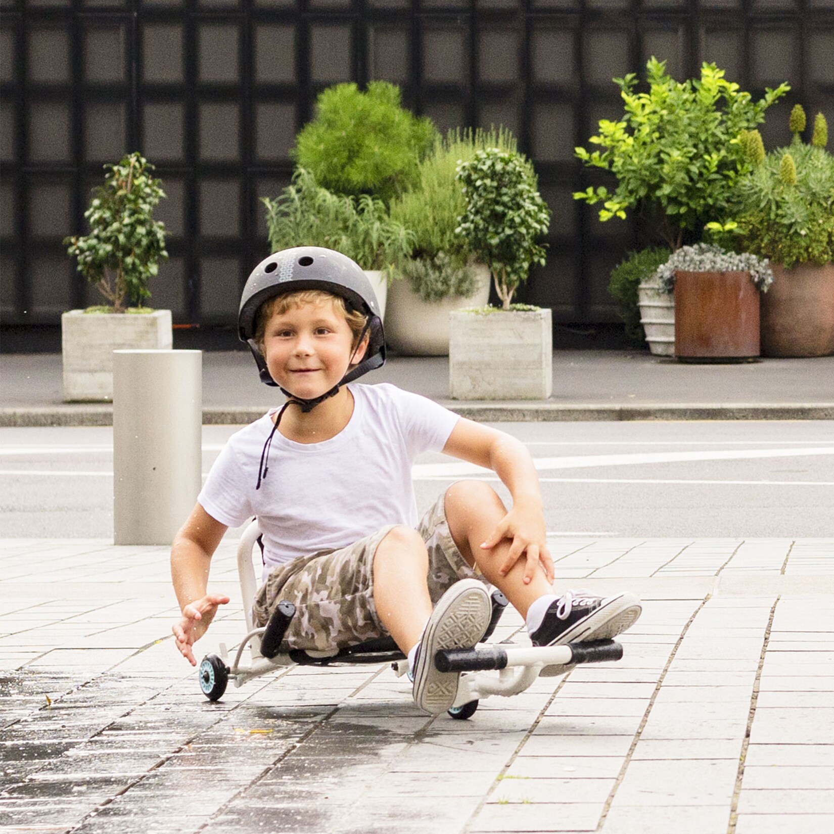 EzyRoller Mini Dreirad Kinderfahrzeug für Kleinkinder 2 - 5 Jahre Mädchen oder Jungen Trike Dreiradscooter Bewegungsspielzeug