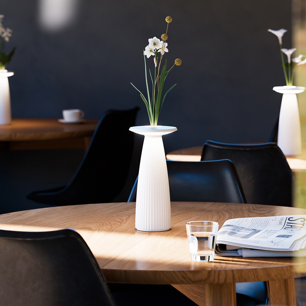 SIGOR Blumenvase Akku-Tischleuchte LED Nuflair 24cm Flex-Mood IP54 USB-C dimmbar schneeweiß
