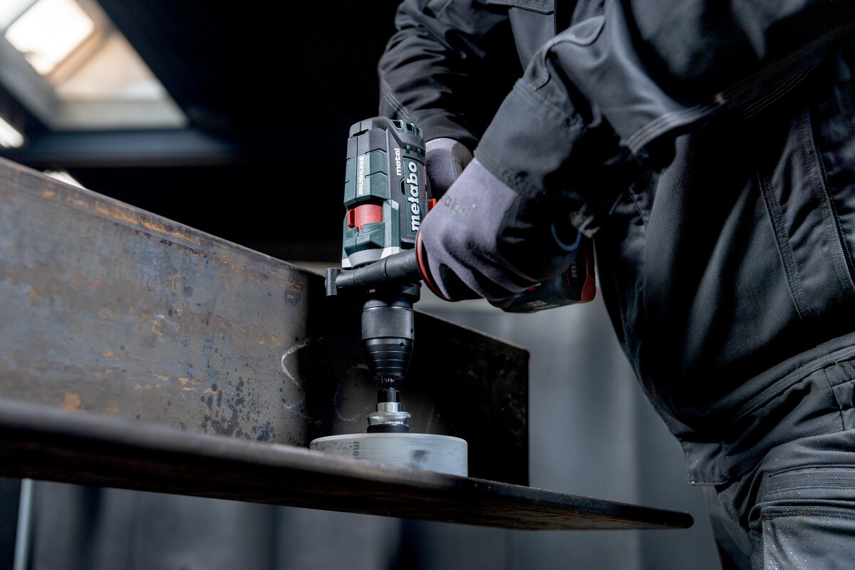 Metabo Akku-Bohrschrauber BS 18 LTX-3 BL I Metal ohne Akku, mit Zusatzhandgriff