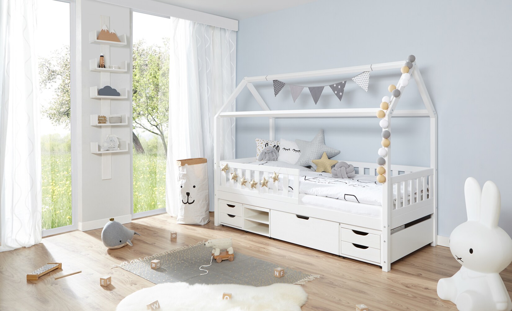 TiCAA Hausbett „Traumhaus“ mit Funktionsschubkasten Kiefer Weiß | 04251105953760