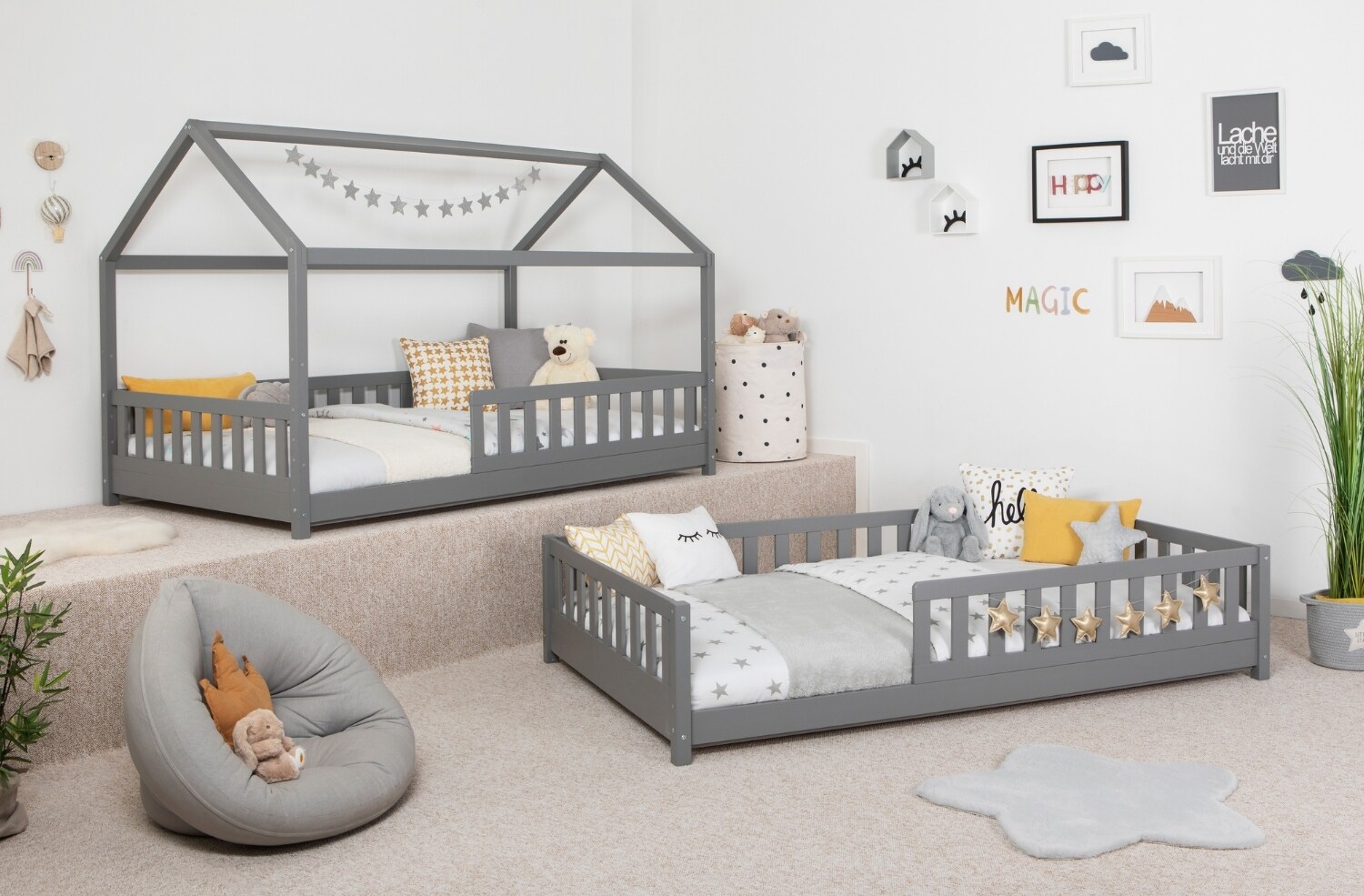 TiCAA 2 in 1 TiCAA Hausbett Bodenbett wandelbar mit abnehmbaren Dach Duo 90x200 cm, 100x200 cm, 120x200 cm, 140x200 für Jungen & Mädchen, inkl. Rolllattenrost, Rausfallschutz variabel, Montessori Bett weiß aus Kiefer Massivholz