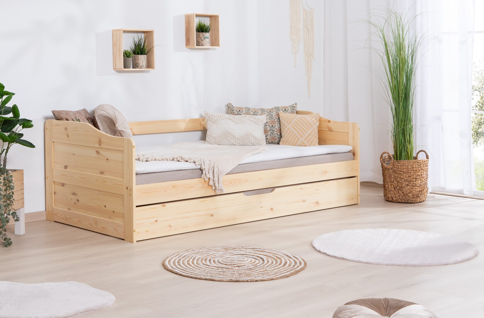 TiCAA Funktionsbett Sofabett "Melinda" Kiefer massiv