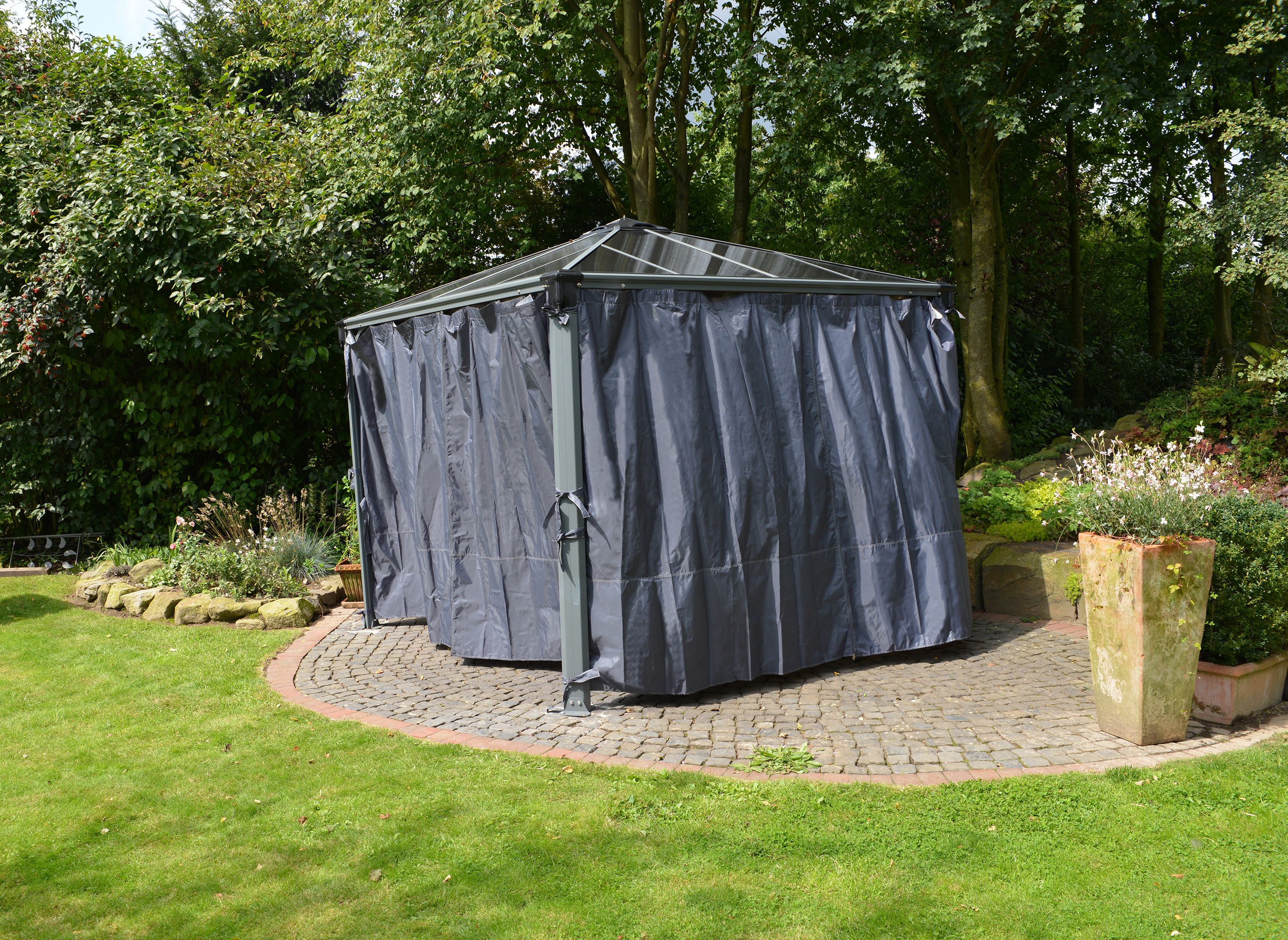 Palram - Canopia | Vorhangset f&uuml;r 3 - 4m Pavillons, anthrazit - Bild 1