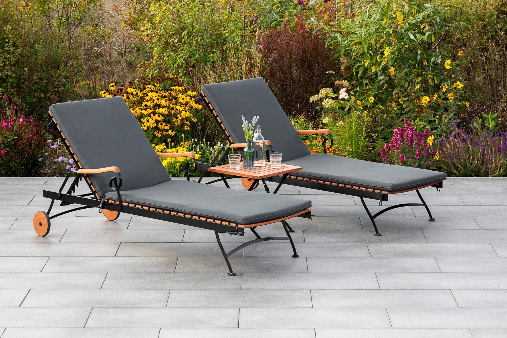 Merxx Schlossgarten Set 3tlg. 2 Sonnenliegen, Klapphocker - Bild 1