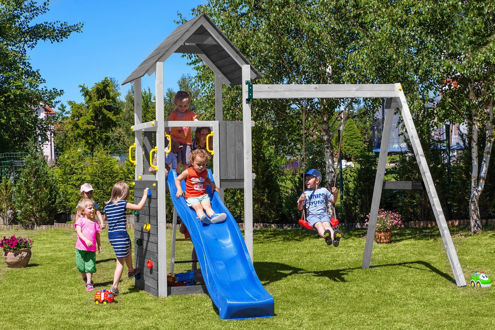 FUNGOO Spielturm CAROL2 Klettergerüst mit Schaukel u. Rutsche in versch. Farben | 05902730330738