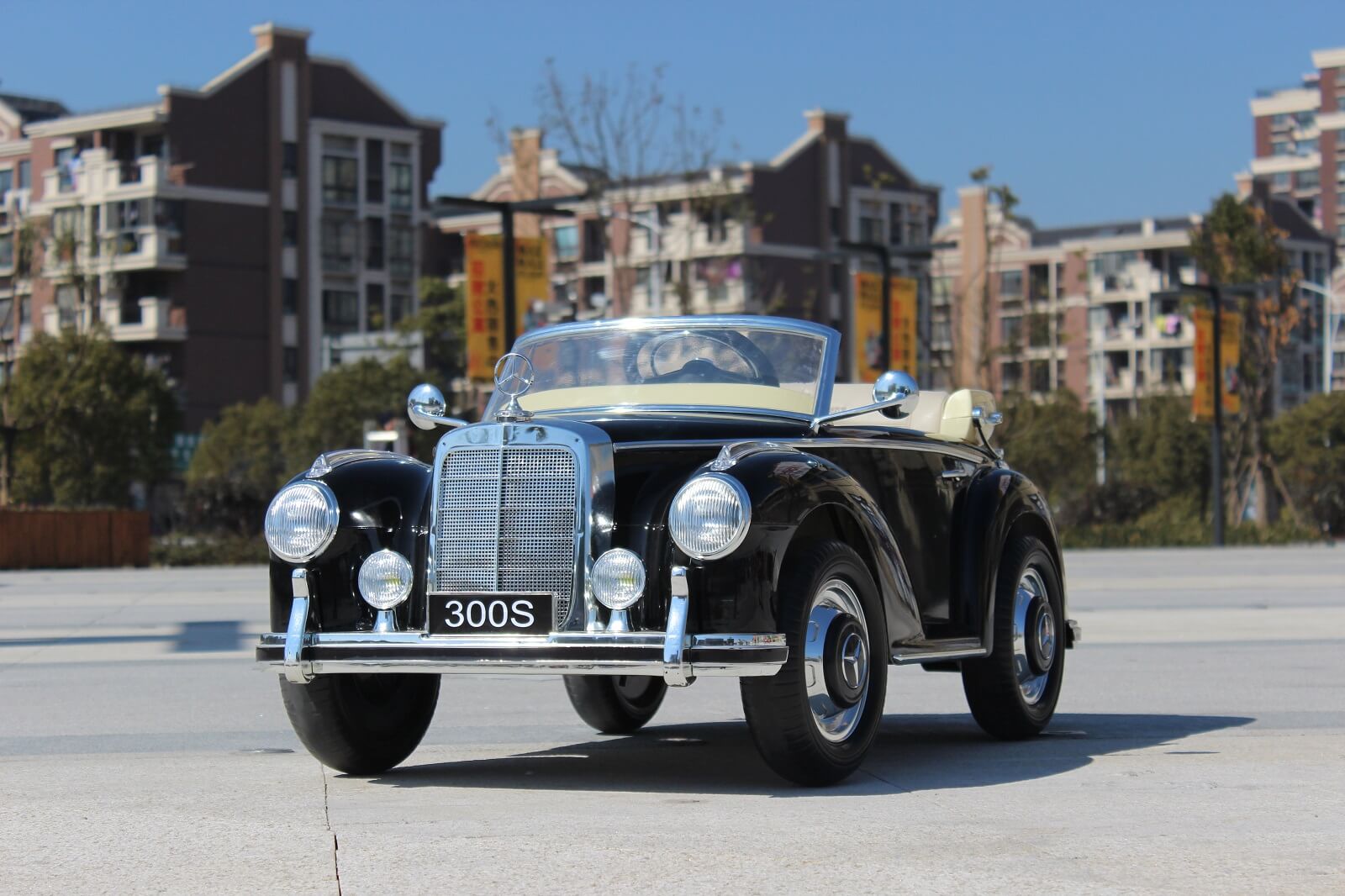 Kinder Elektrofahrzeug Mercedes Benz 300S Luxus Oldtimer Usb Eva Leder - Bild 1