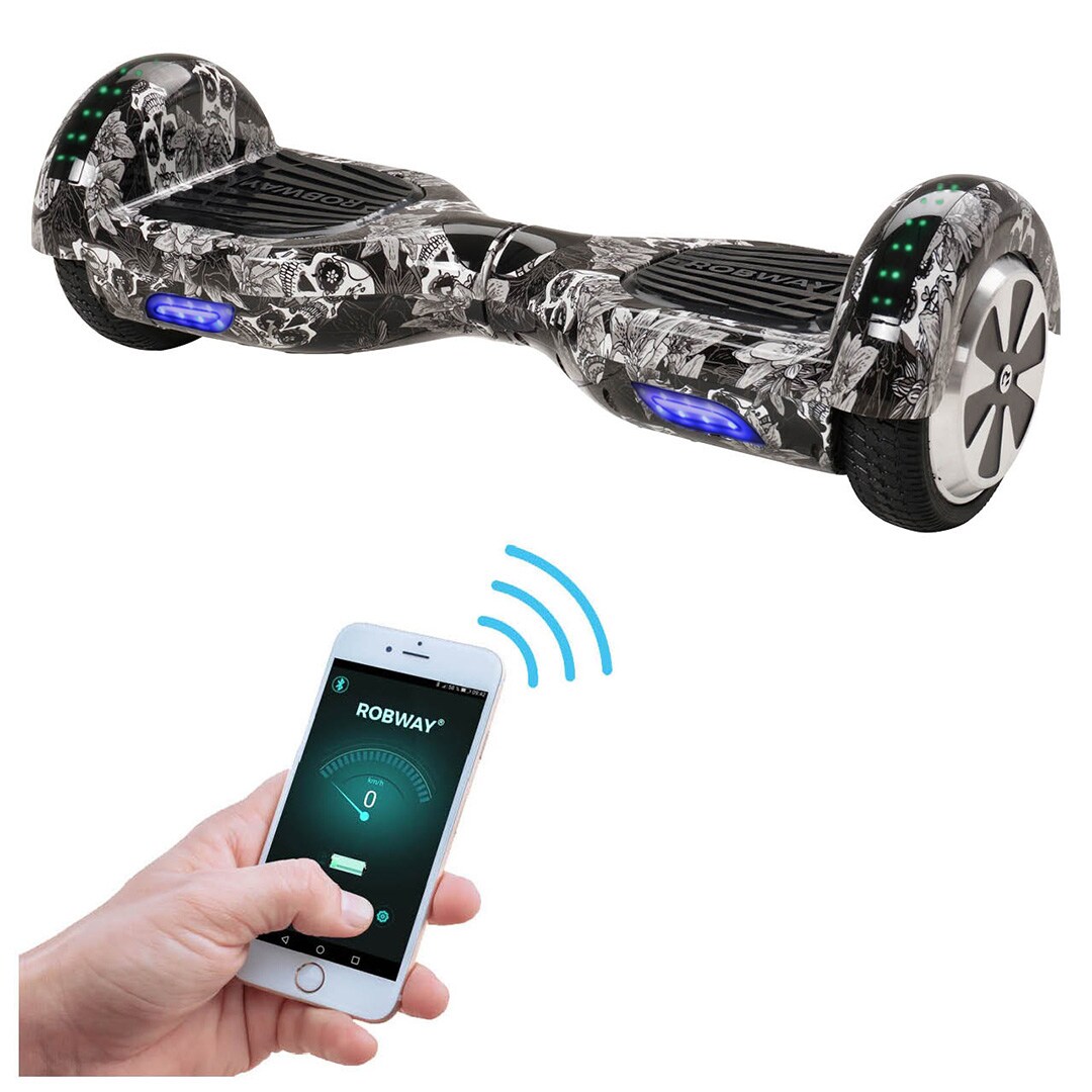 ROBWAY W1 Hoverboard f&uuml;r Erwachsene und Kinder, 6,5 Zoll, Self-Balance, Bluetooth, App, 700 Watt, LEDs (Black Skull) - Bild 1