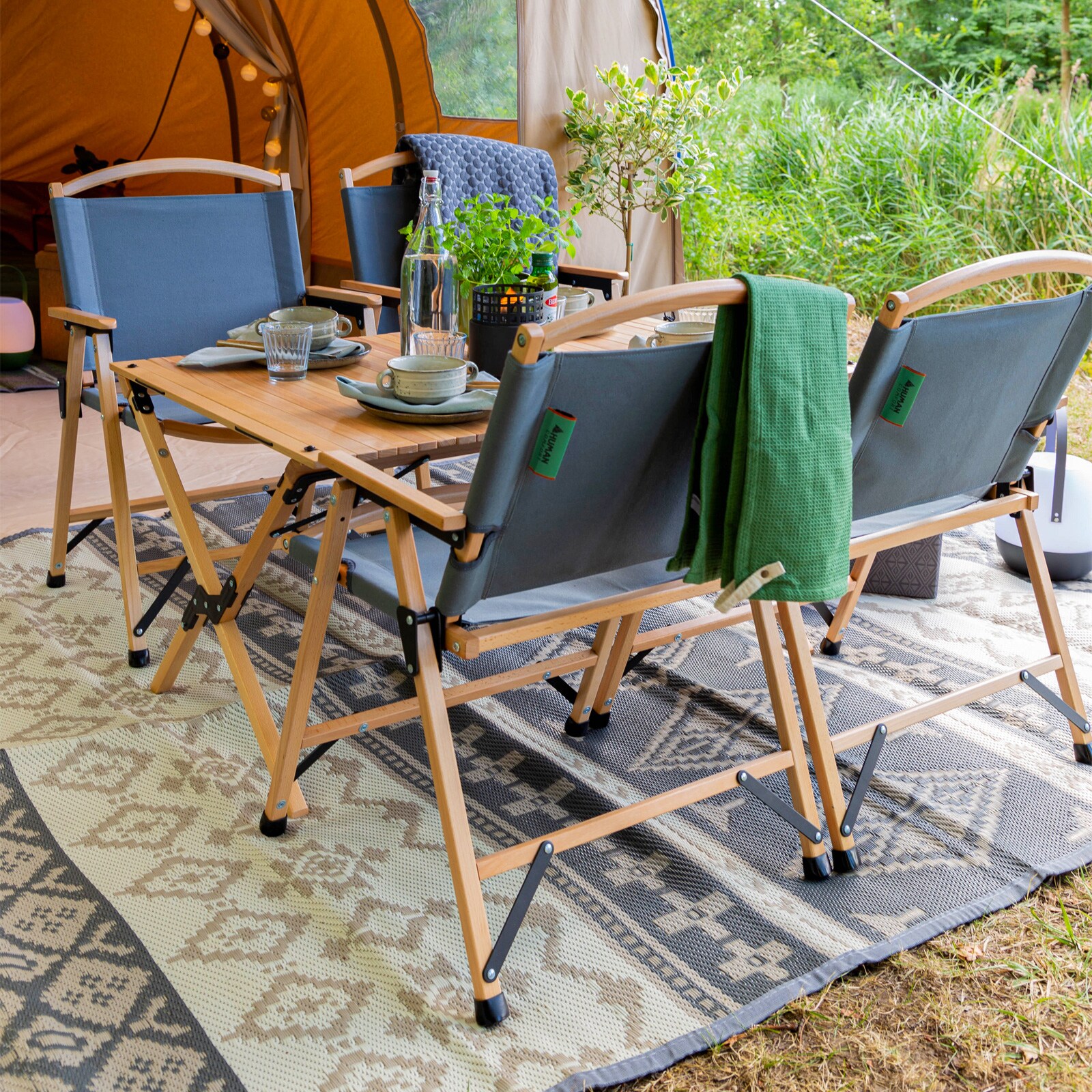 Happy People Zelt-Teppich 250x450cm - Hellgrau/grau Gestreift Für Camping Und Outdoor