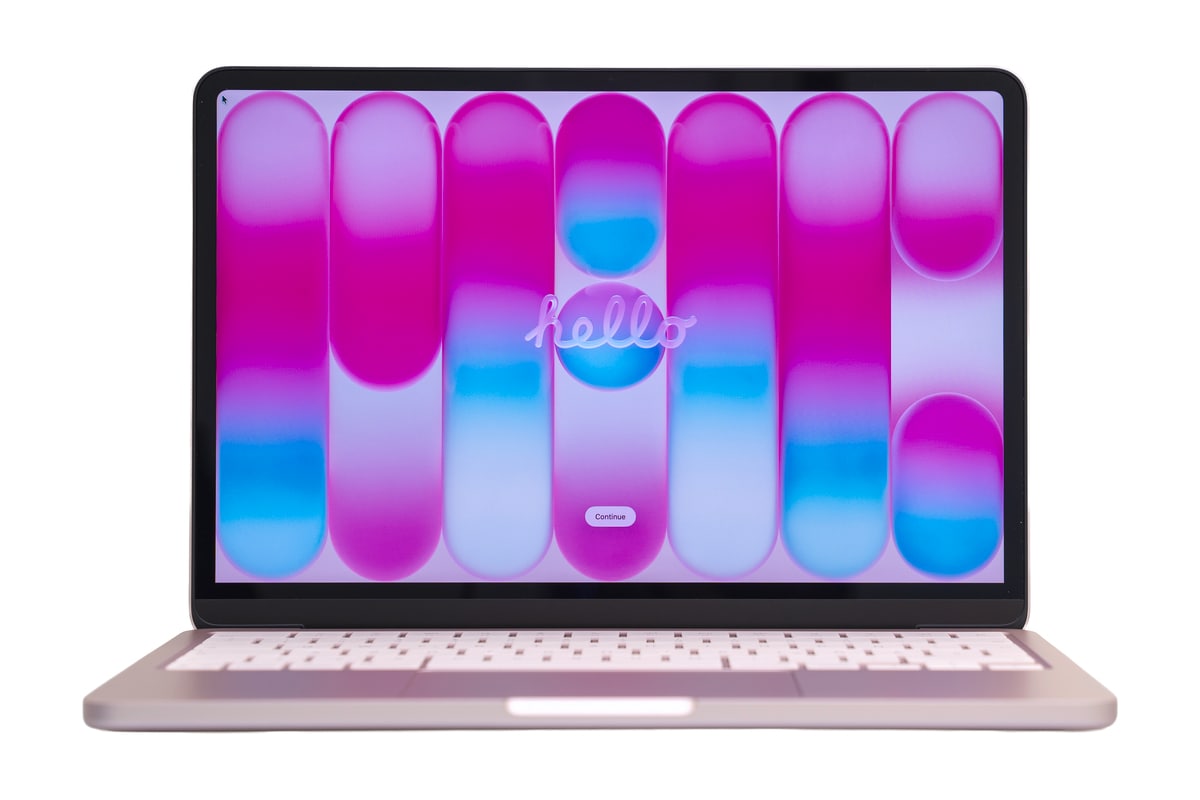 MB Neo 33cm 13" A18 Pro 6-C CPU 5-C GPU 8GB 256GB - Blush - Bild 1