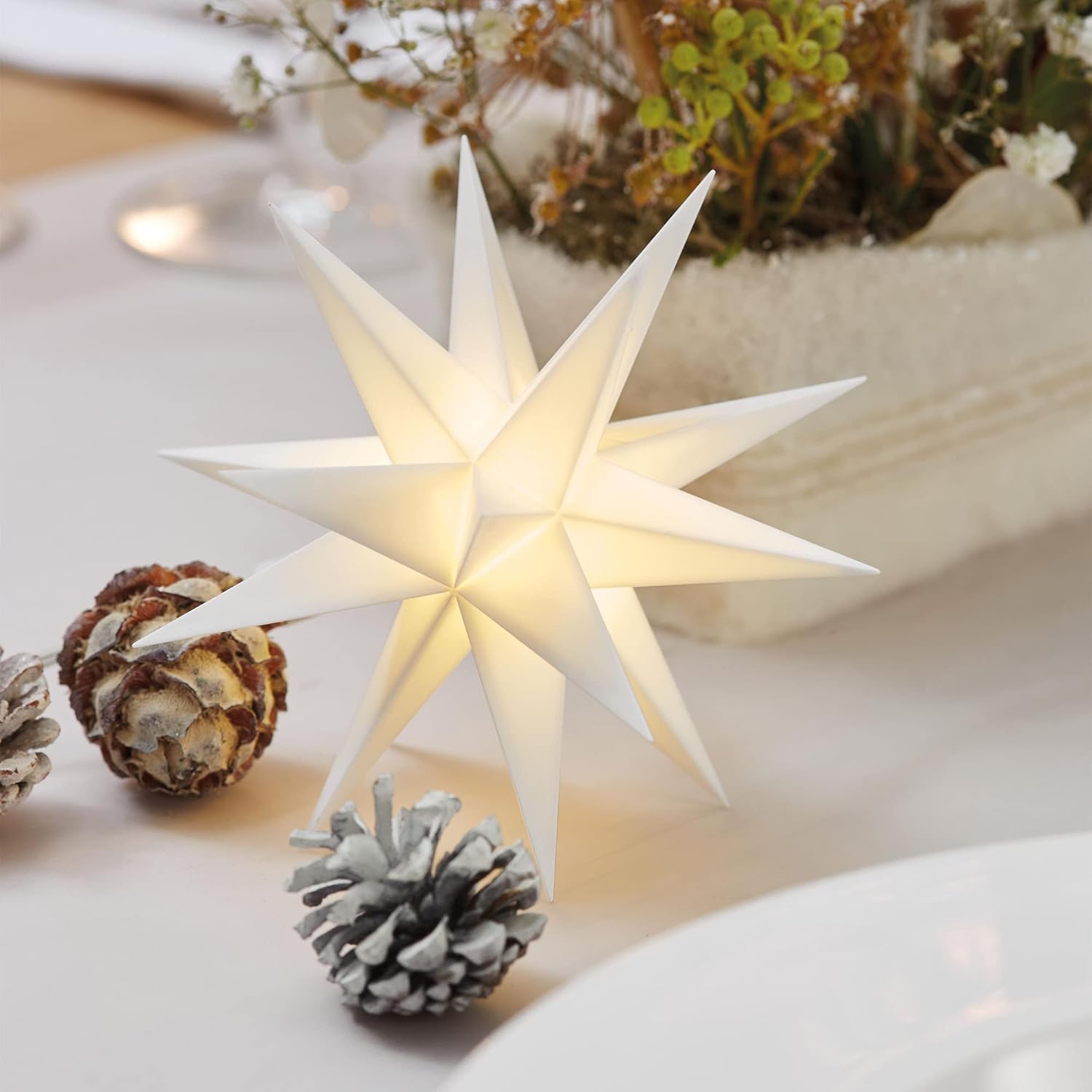 Weihnachtsstern LED Dekostern Klein 12cm WEISS mit FERNBEDIENUNG und Batteriefach f&uuml;r 3 AA Batterien 6h Timer f&uuml;r Innen & Aussen 3D Stern 18 Zackig Leuchtstern LED Weihnachtsstern beleuchtet - Bild 1