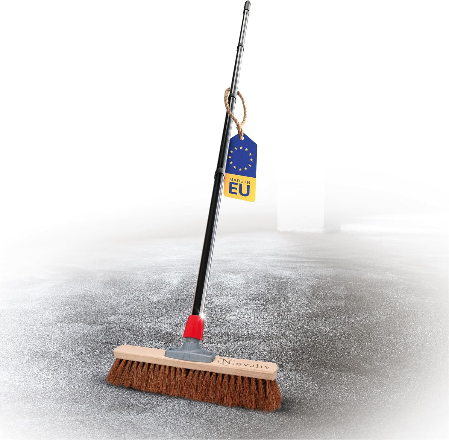 Novaliv Kokosbesen 40 cm mit Stiel Kokosborsten Besen Naturborsten mit stiel Ideal als Werkstattbesen Hallenbesen Industriebesen Hausbesen Kehrbesen Malerbesen Haarbesen Terassenbesen Besen weich - Bild 1