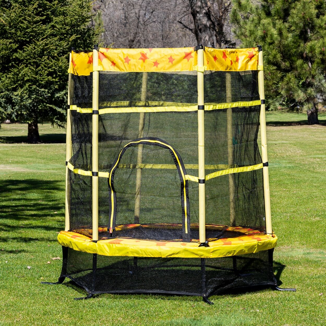 Chipolino Kindertrampolin Funny 140 cm Gummibänder Federabdeckung Reißverschluss gelb