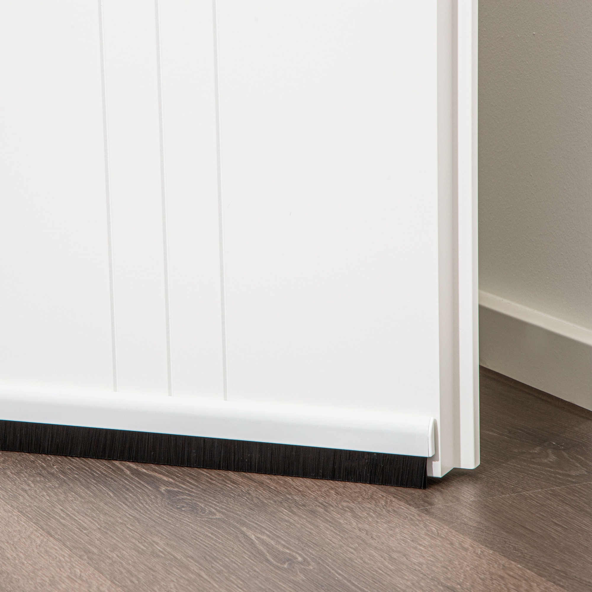 T&uuml;rleiste mit B&uuml;rste - Bild 1