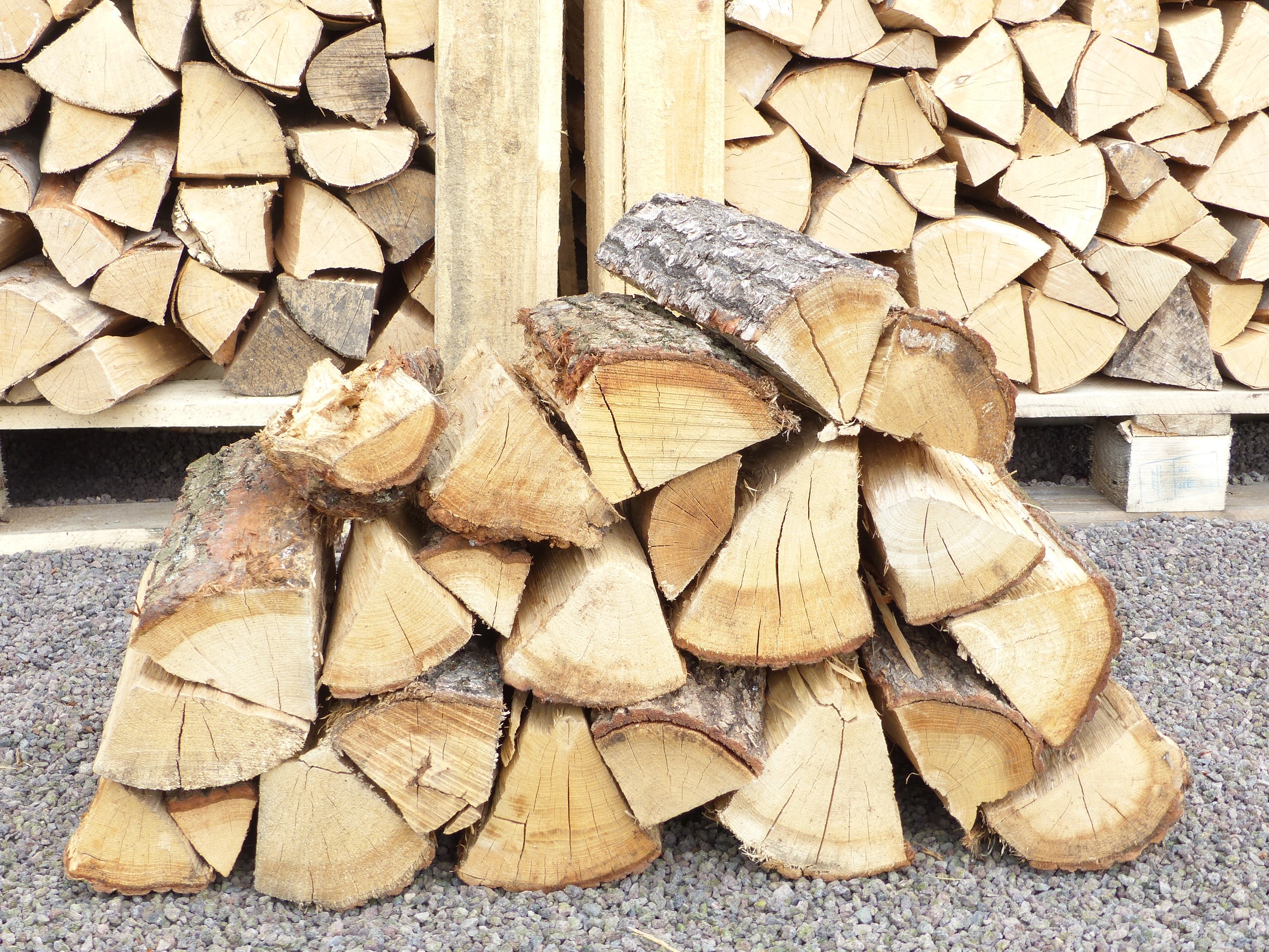 30 kg  Feuerholz Kaminholz Brennholz Eiche trocken Premiumqualit&auml;t - Bild 1