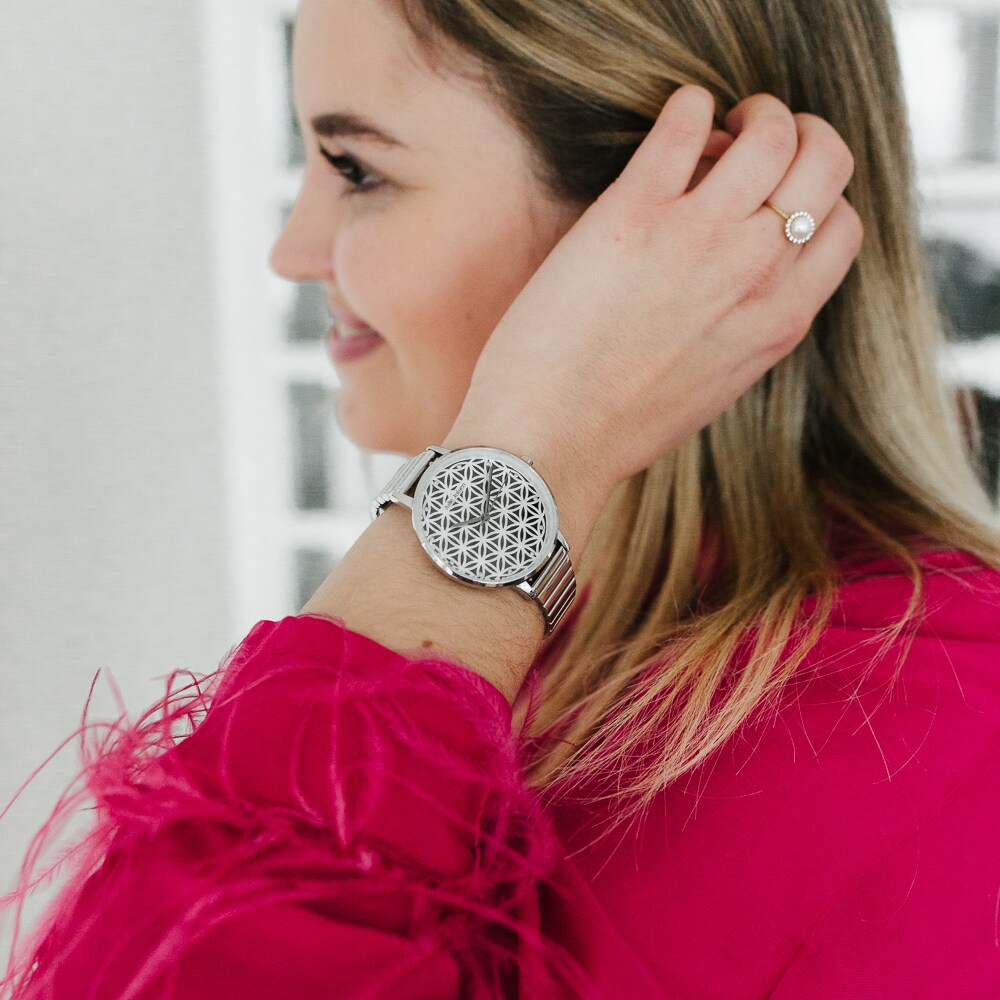 Julie Julsen Damenuhr Edelstahl silberfarben Flower of Life silver