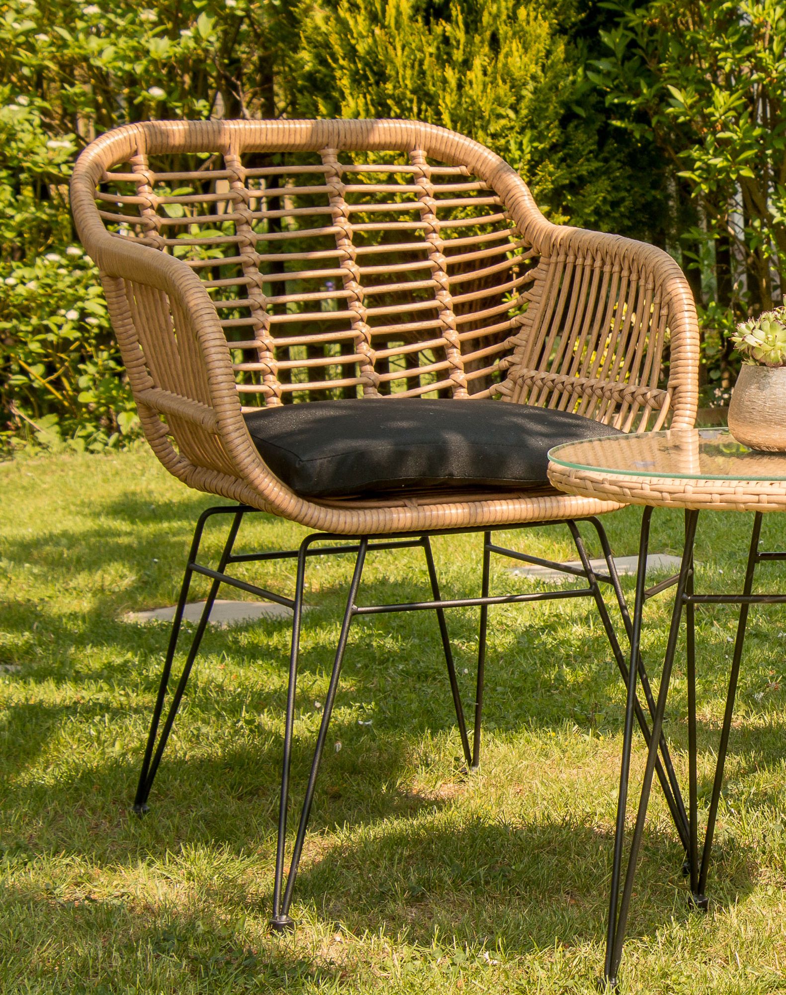 Lycce Gartenstuhl LIVING Loungesessel Polyrattan Balkon Terrasse - Bild 1