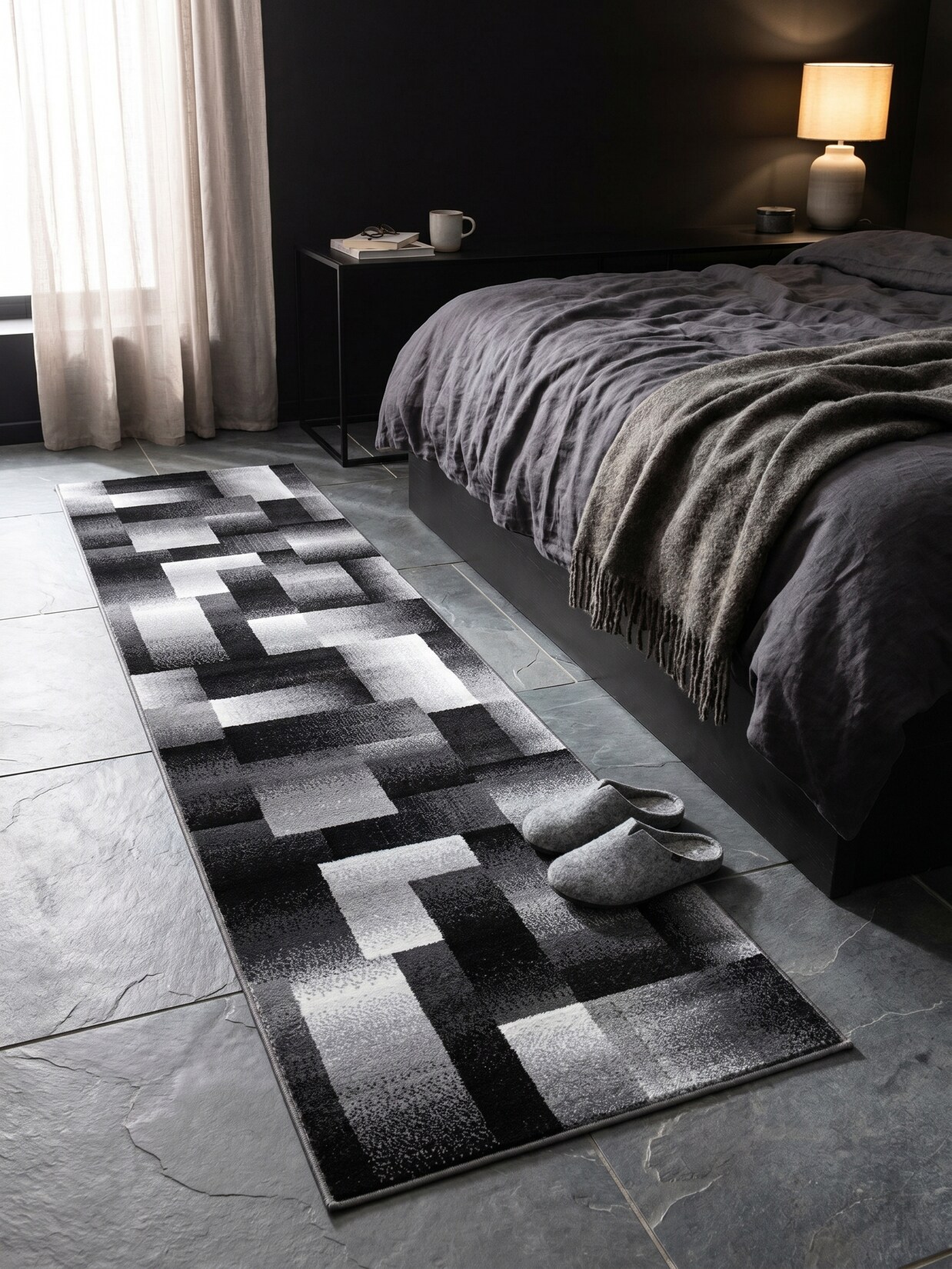 Teppich Kurzflor ASPEN in Schwarz, abstrakt kariert, 80 x 150 cm